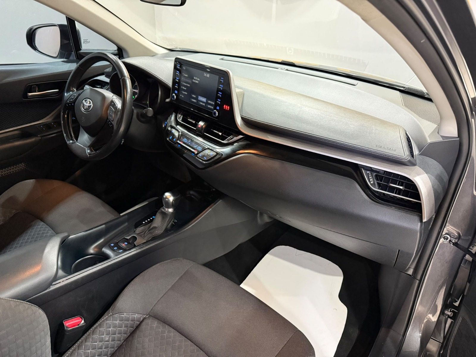 2021 Hybrid Otomatik Toyota C-HR Gri Gürel Tasarım Aksesuar Otomotiv San. Tic. Ltd. Şti.