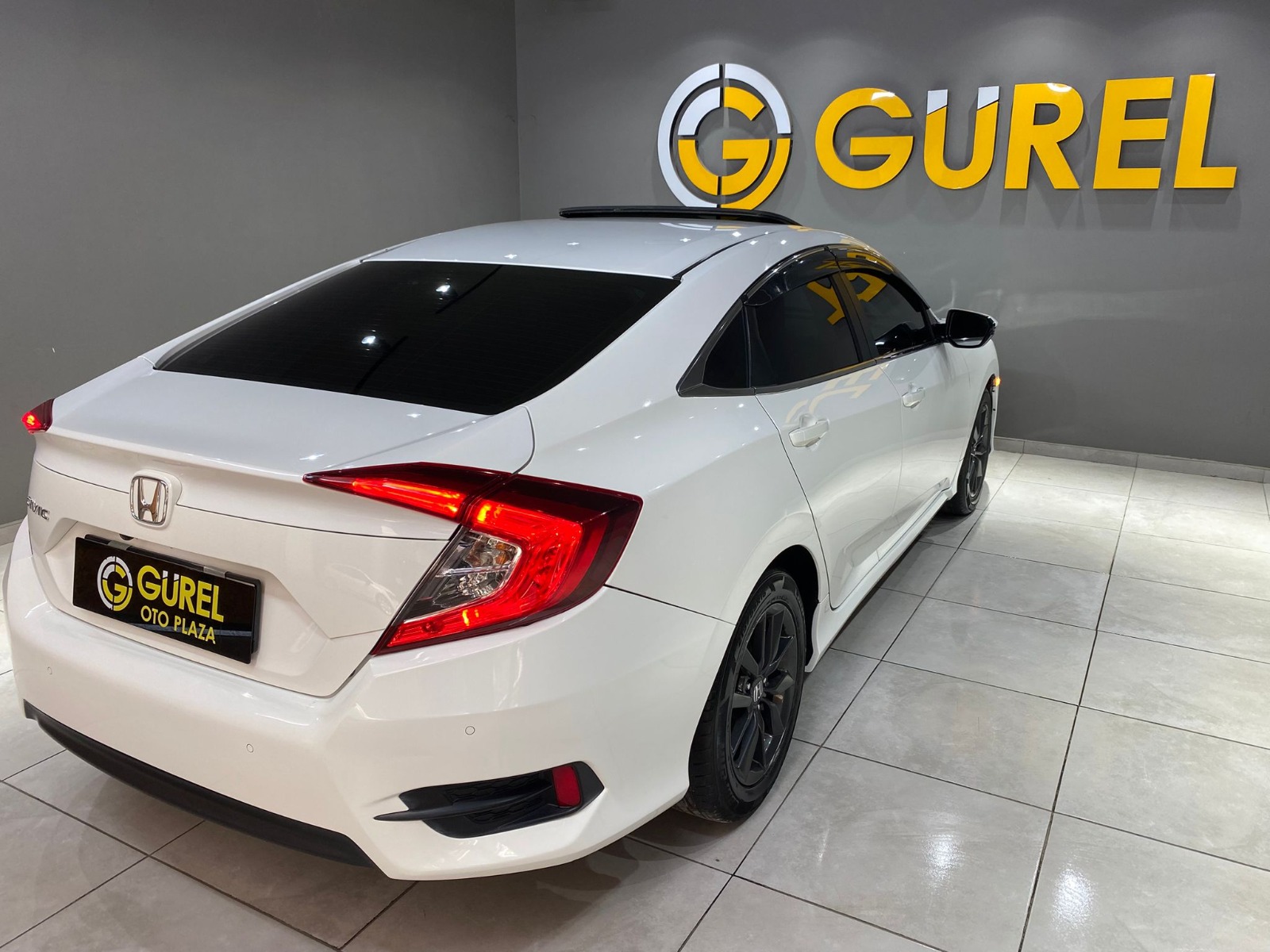 2021 Benzin + LPG Otomatik Honda Civic Beyaz Gürel Tasarım Aksesuar Otomotiv San. Tic. Ltd. Şti.
