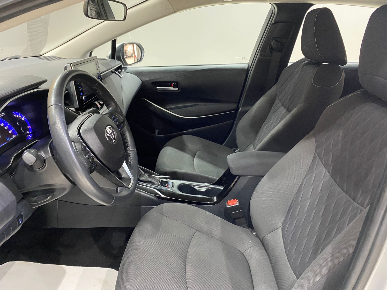 2022 Benzin Otomatik Toyota Corolla Gri Gürel Tasarım Aksesuar Otomotiv San. Tic. Ltd. Şti.