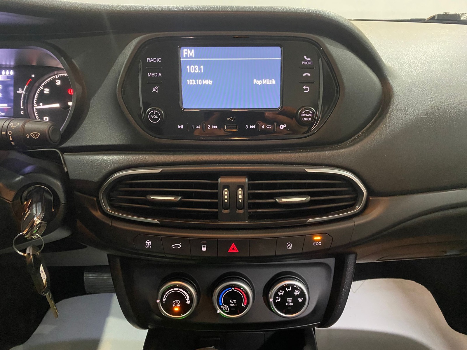 2022 Dizel Otomatik Fiat Egea Beyaz Gürel Tasarım Aksesuar Otomotiv San. Tic. Ltd. Şti.