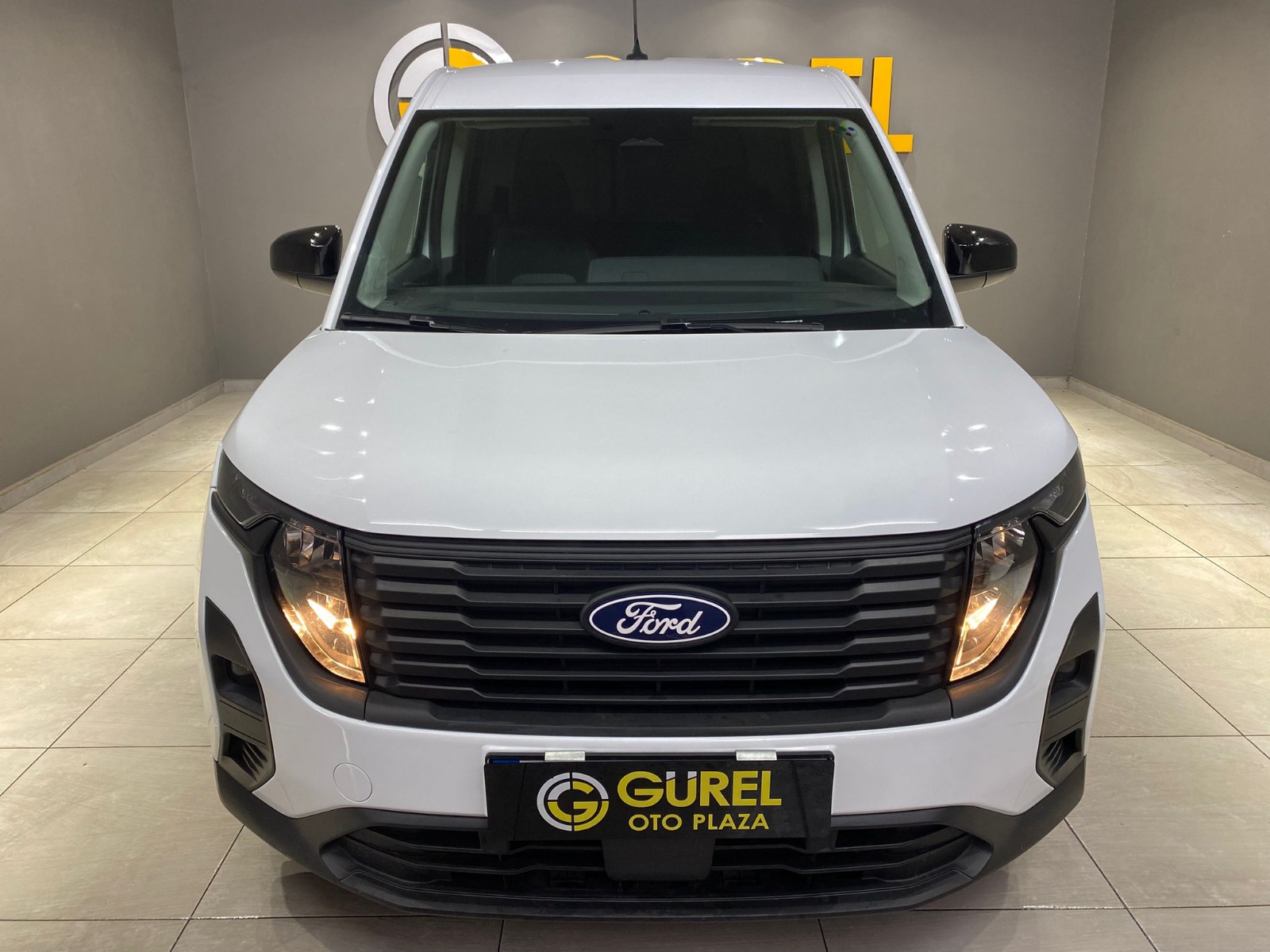2024 Dizel Manuel Ford Transit Courier Beyaz Gürel Tasarım Aksesuar Otomotiv San. Tic. Ltd. Şti.