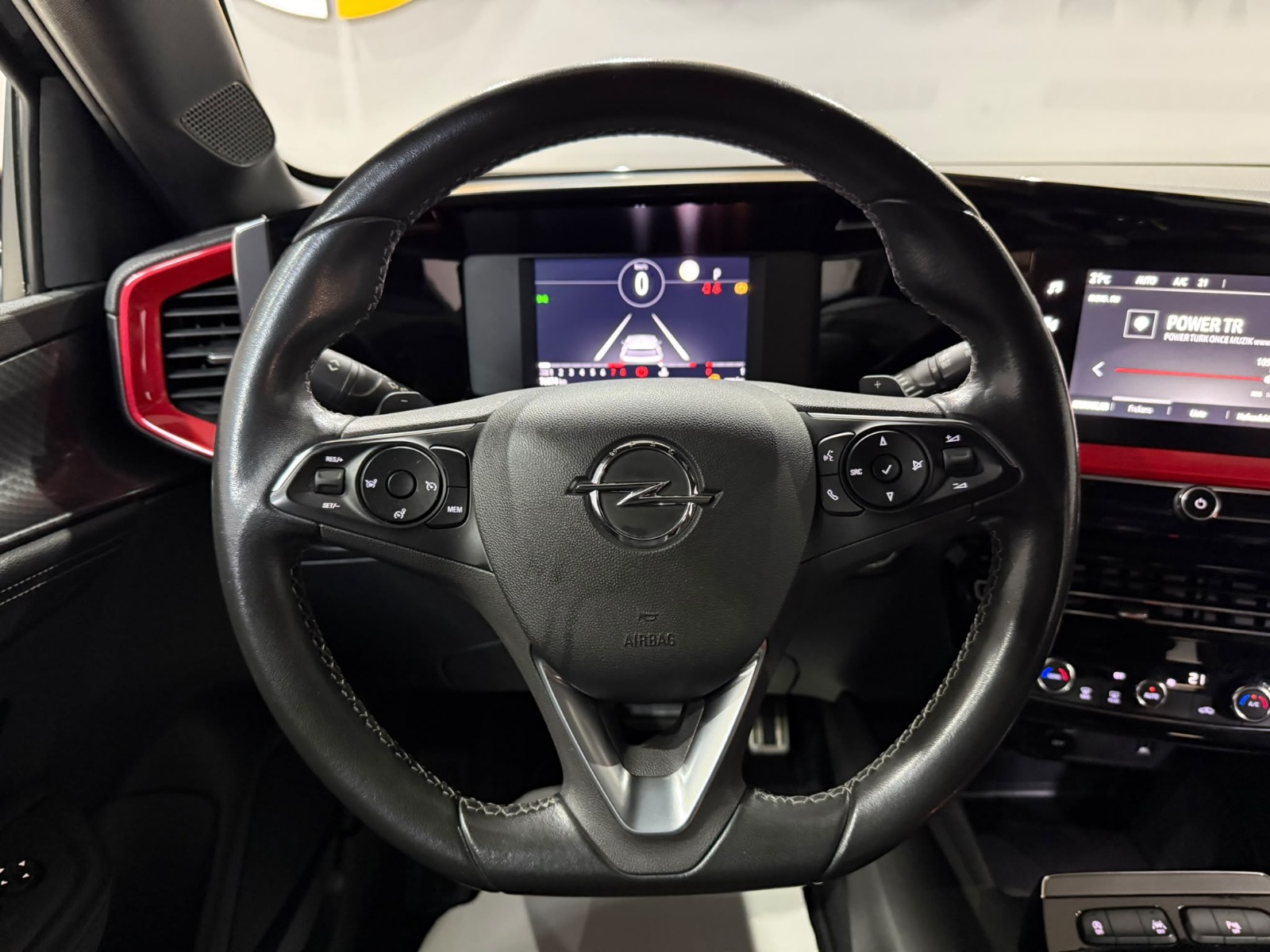 2021 Benzin Otomatik Opel Mokka Siyah Gürel Tasarım Aksesuar Otomotiv San. Tic. Ltd. Şti.