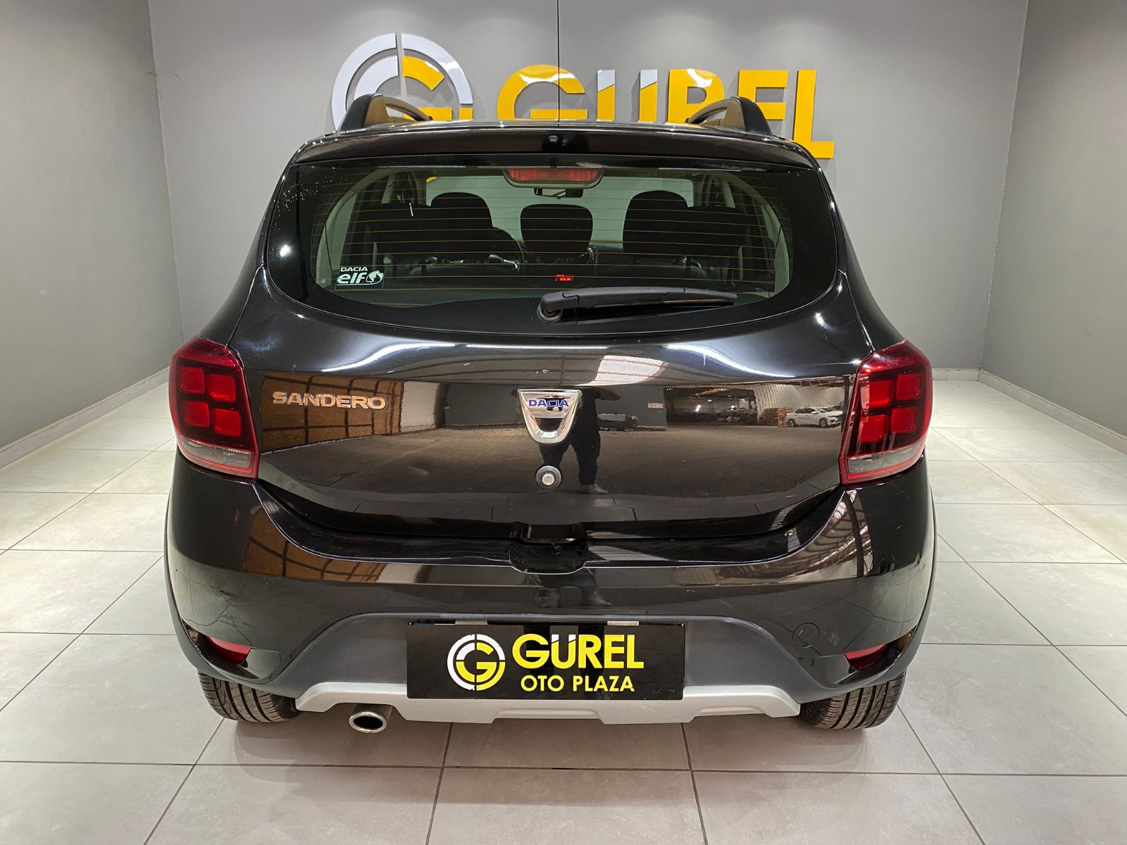 2019 Benzin Manuel Dacia Sandero Siyah Gürel Tasarım Aksesuar Otomotiv San. Tic. Ltd. Şti.
