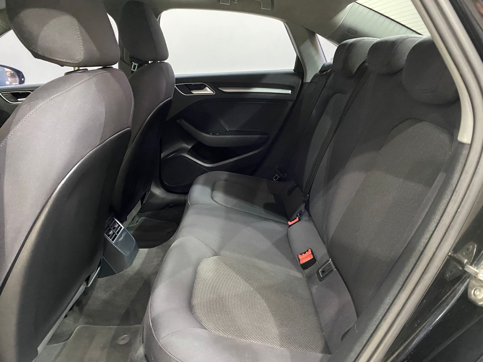 2020 Benzin Otomatik Audi A3 Siyah Gürel Tasarım Aksesuar Otomotiv San. Tic. Ltd. Şti.