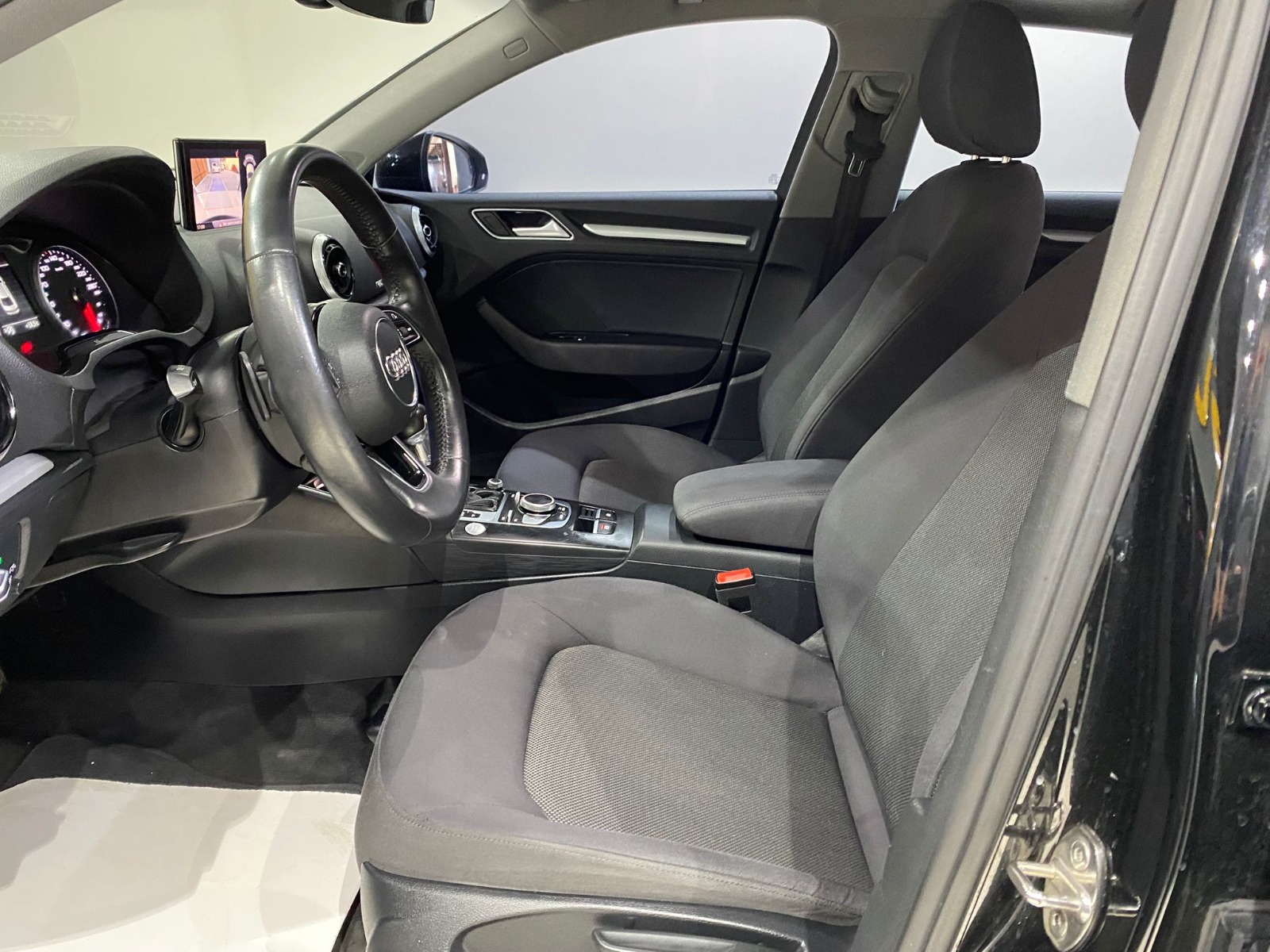 2020 Benzin Otomatik Audi A3 Siyah Gürel Tasarım Aksesuar Otomotiv San. Tic. Ltd. Şti.