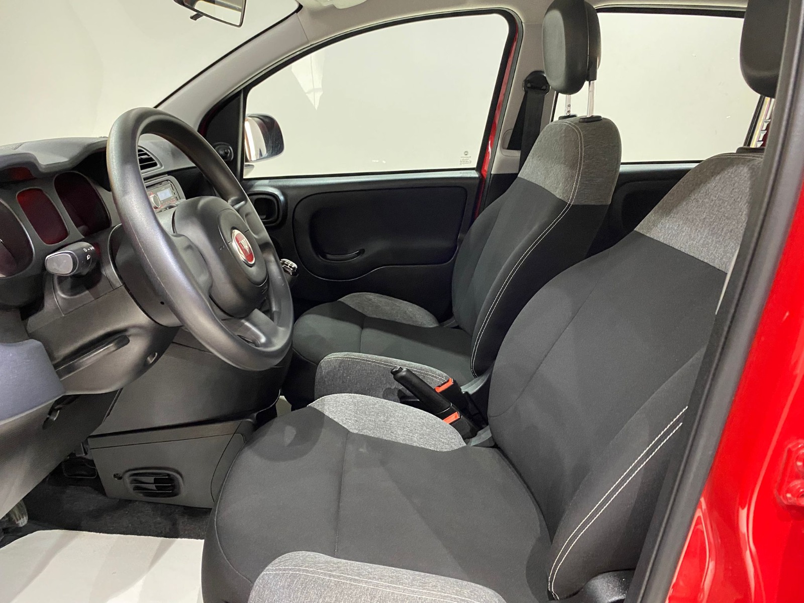 2021 MHEV Manuel Fiat Panda Kırmızı Gürel Tasarım Aksesuar Otomotiv San. Tic. Ltd. Şti.