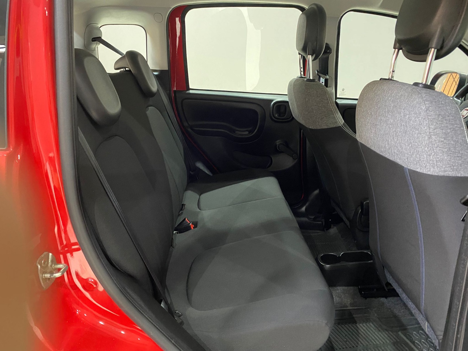 2021 MHEV Manuel Fiat Panda Kırmızı Gürel Tasarım Aksesuar Otomotiv San. Tic. Ltd. Şti.