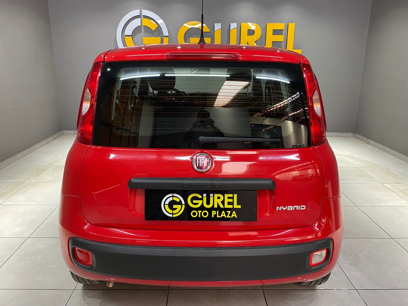 2021 MHEV Manuel Fiat Panda Kırmızı Gürel Tasarım Aksesuar Otomotiv San. Tic. Ltd. Şti.