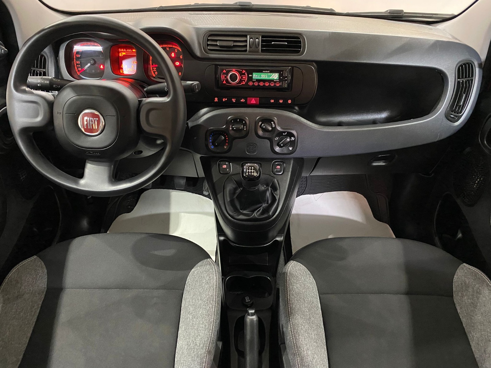 2021 MHEV Manuel Fiat Panda Kırmızı Gürel Tasarım Aksesuar Otomotiv San. Tic. Ltd. Şti.
