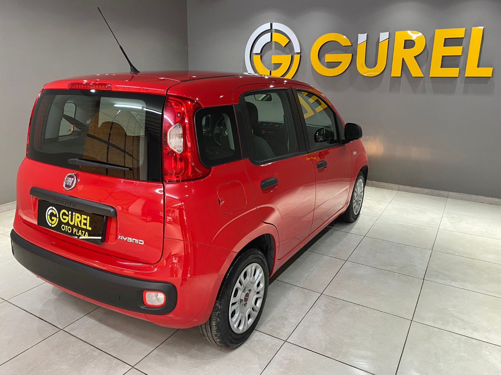 2021 Hybrid Manuel Fiat Panda Kırmızı Gürel Tasarım Aksesuar Otomotiv San. Tic. Ltd. Şti.