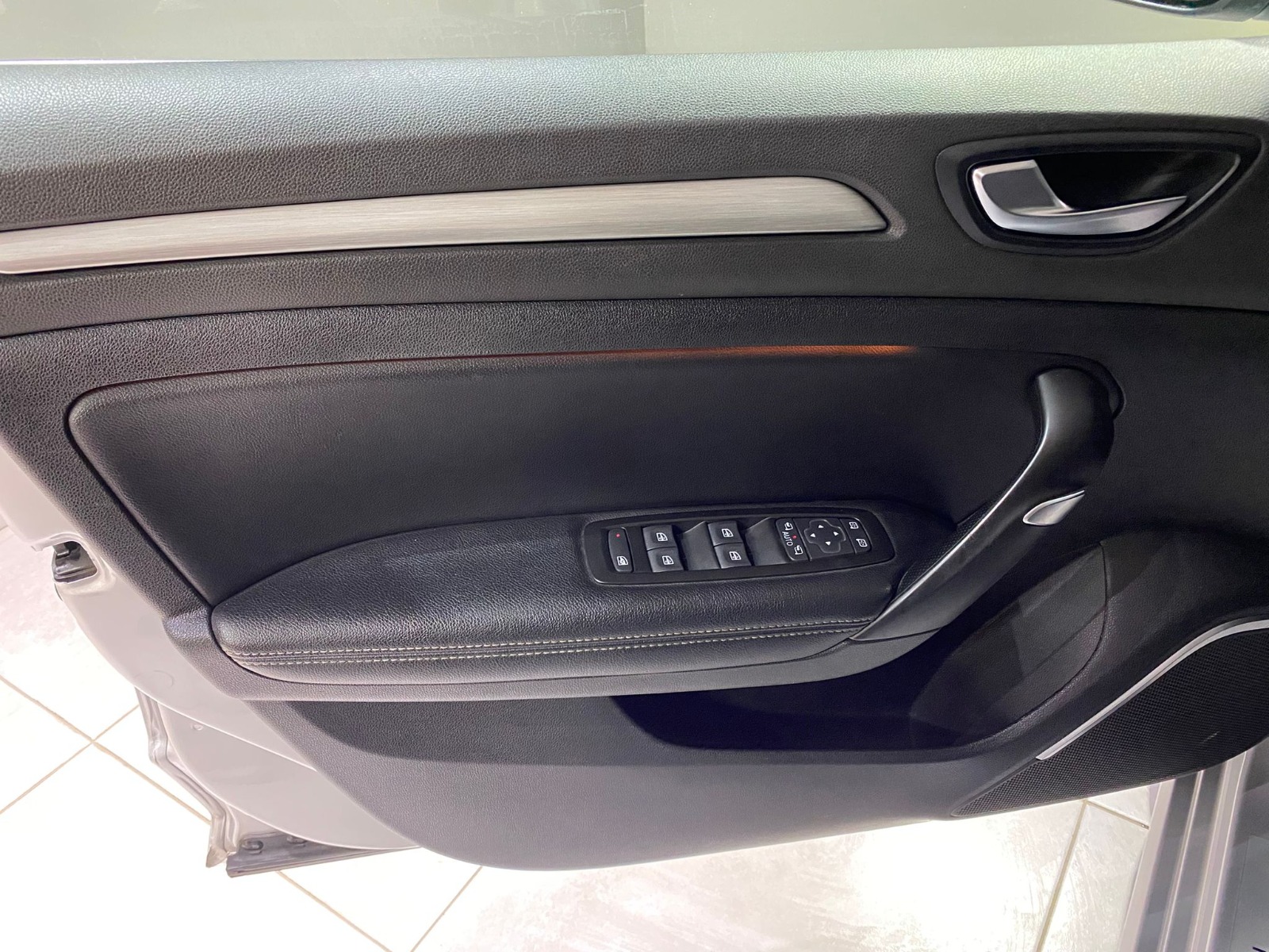 2016 Dizel Manuel Renault Megane Gümüş Gri Gürel Tasarım Aksesuar Otomotiv San. Tic. Ltd. Şti.