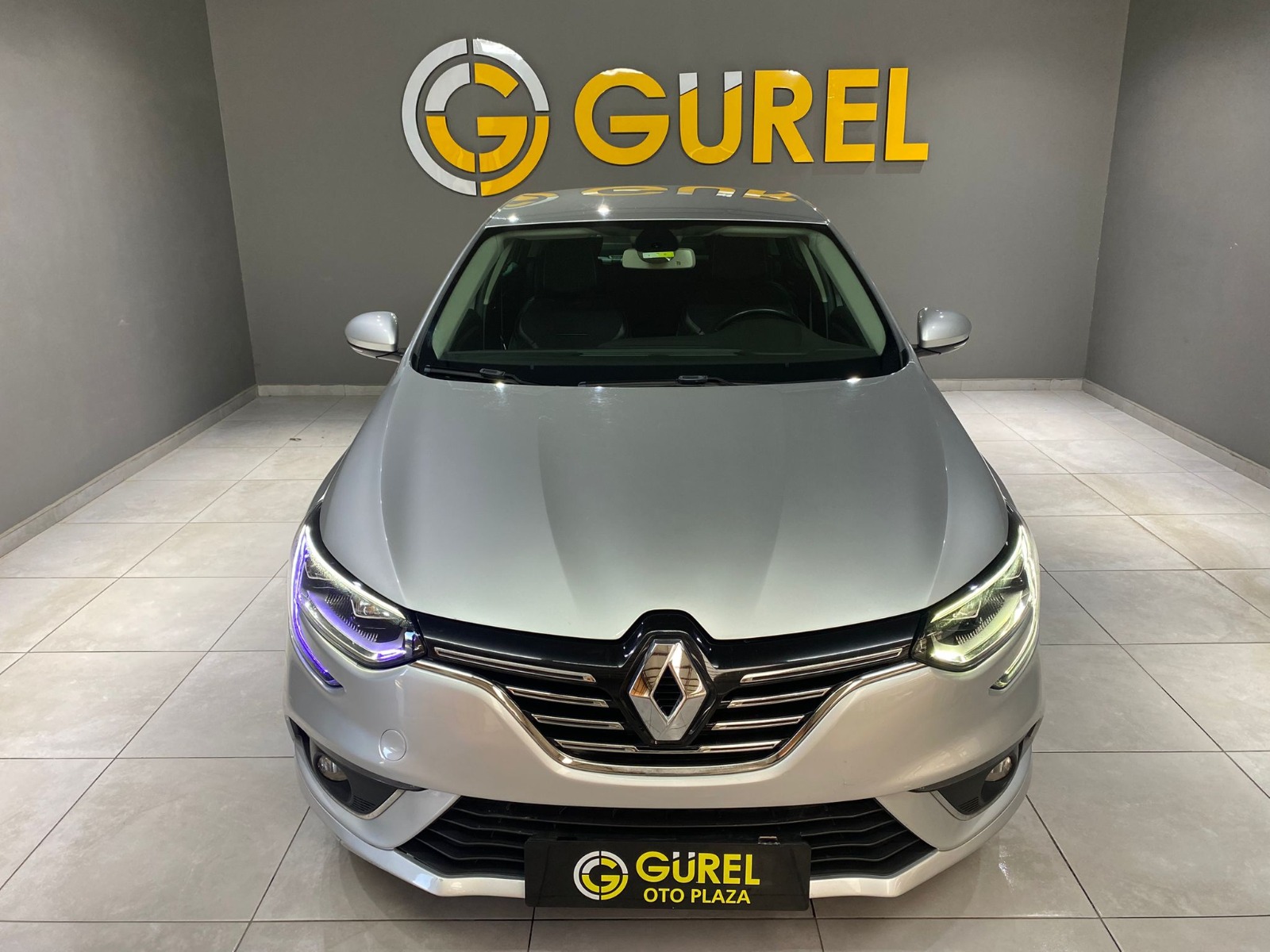 2016 Dizel Manuel Renault Megane Gümüş Gri Gürel Tasarım Aksesuar Otomotiv San. Tic. Ltd. Şti.
