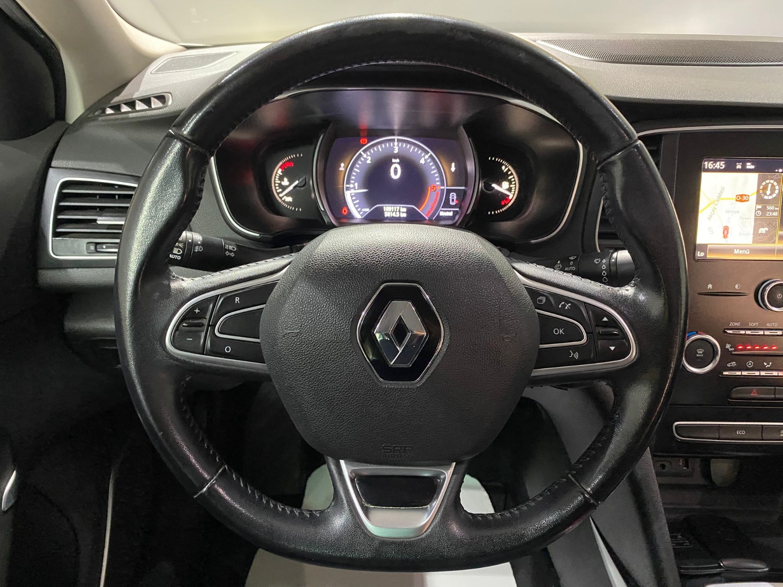 2016 Dizel Manuel Renault Megane Gümüş Gri Gürel Tasarım Aksesuar Otomotiv San. Tic. Ltd. Şti.