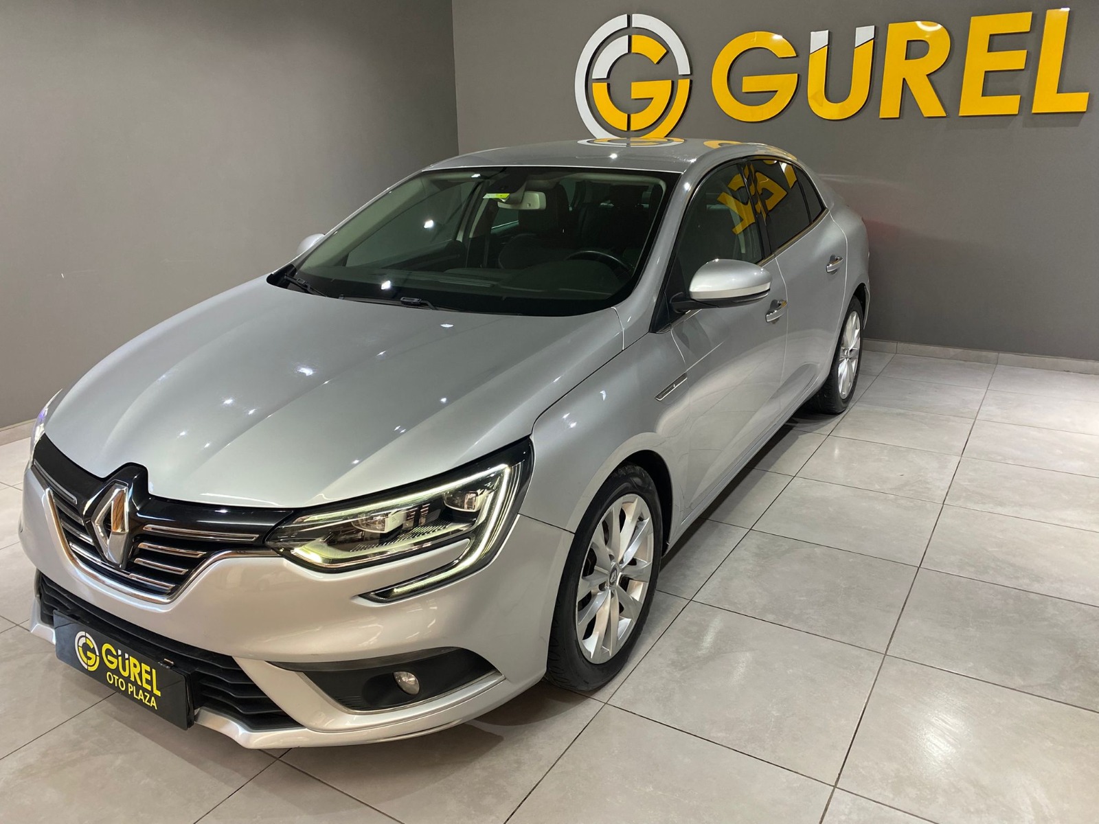 2016 Dizel Manuel Renault Megane Gümüş Gri Gürel Tasarım Aksesuar Otomotiv San. Tic. Ltd. Şti.