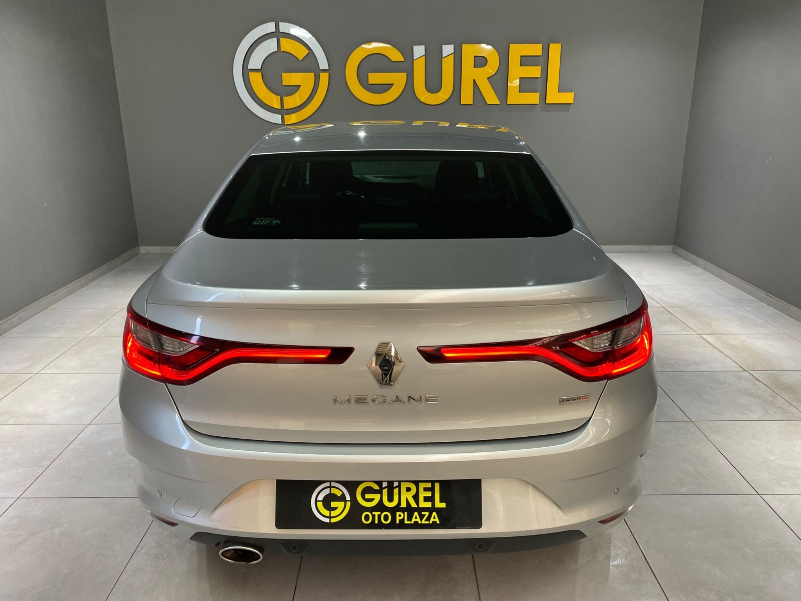 2016 Dizel Manuel Renault Megane Gümüş Gri Gürel Tasarım Aksesuar Otomotiv San. Tic. Ltd. Şti.