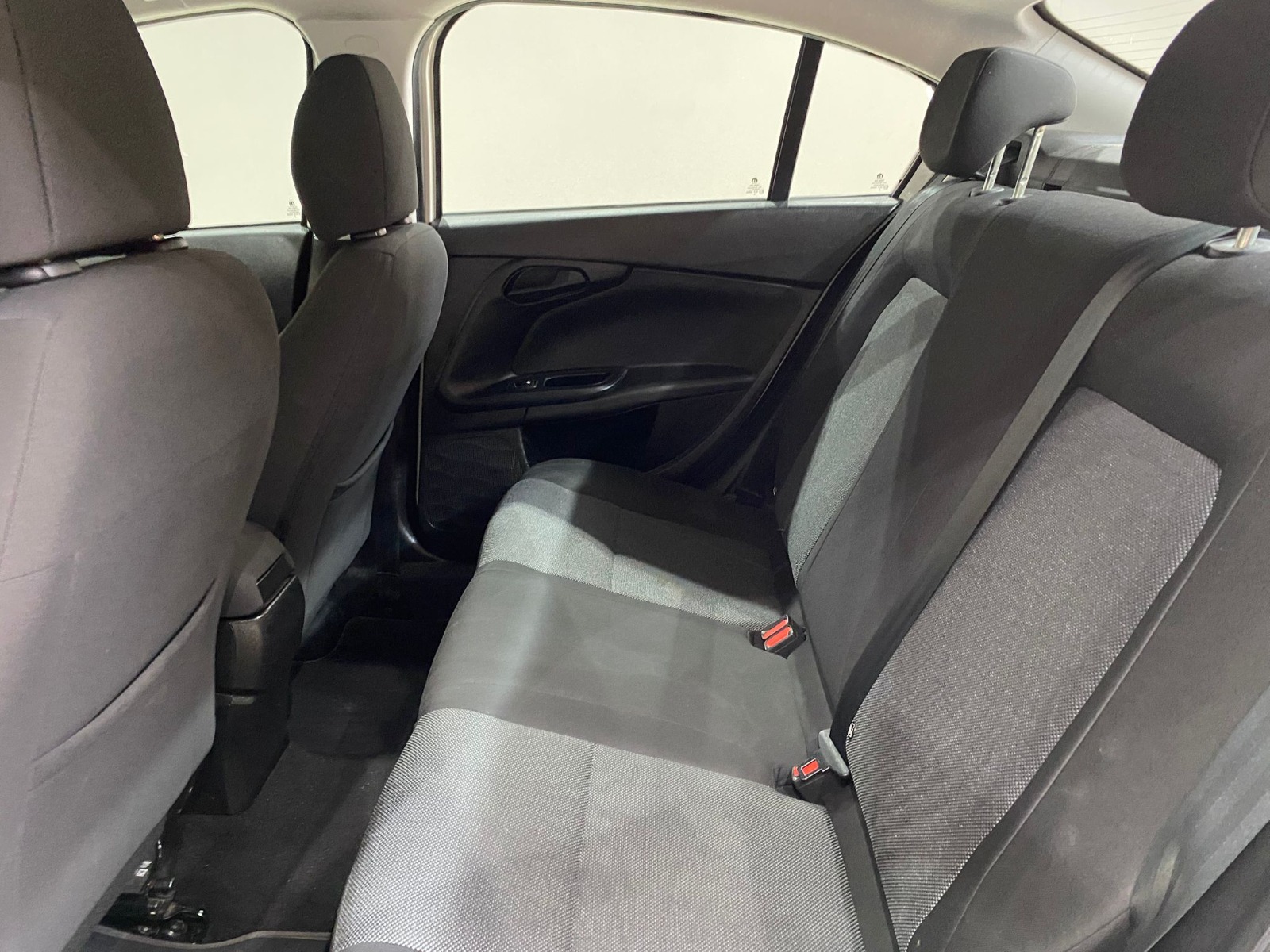 2022 Dizel Manuel Fiat Egea Beyaz Gürel Tasarım Aksesuar Otomotiv San. Tic. Ltd. Şti.