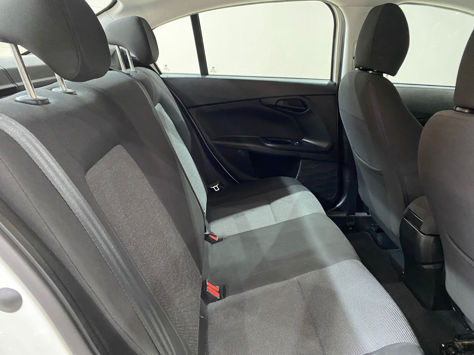 2022 Dizel Manuel Fiat Egea Beyaz Gürel Tasarım Aksesuar Otomotiv San. Tic. Ltd. Şti.