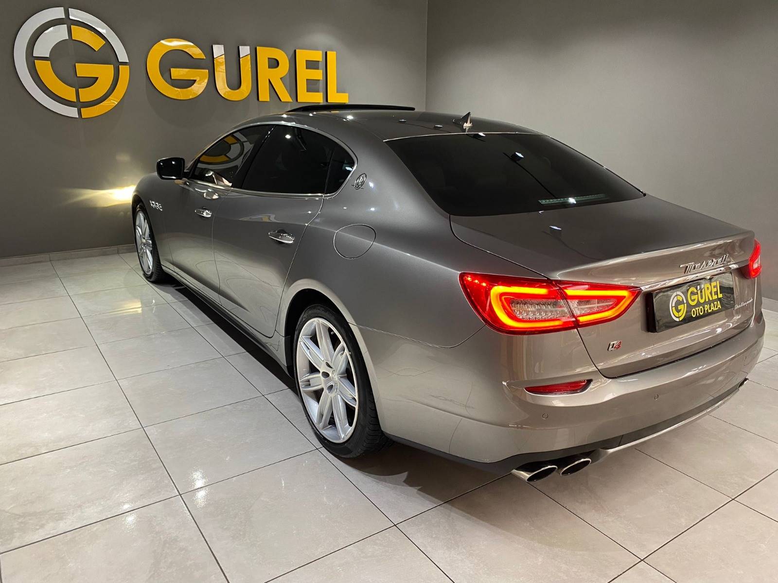 2015 Benzin Otomatik Maserati Quattroporte Gri Gürel Tasarım Aksesuar Otomotiv San. Tic. Ltd. Şti.