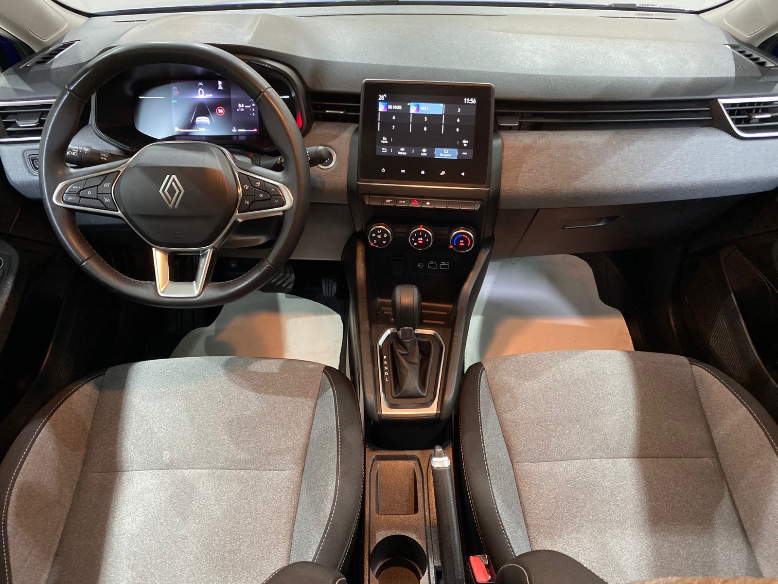 2024 Benzin Otomatik Renault Clio Mavi Gürel Tasarım Aksesuar Otomotiv San. Tic. Ltd. Şti.