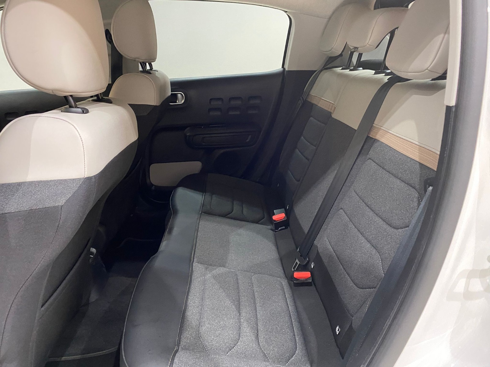 2024 Benzin Otomatik Citroen C3 Beyaz Gürel Tasarım Aksesuar Otomotiv San. Tic. Ltd. Şti.