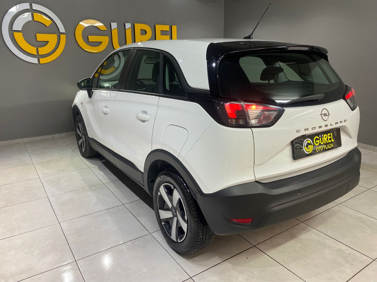 2024 Benzin Otomatik Opel Crossland Beyaz Gürel Tasarım Aksesuar Otomotiv San. Tic. Ltd. Şti.
