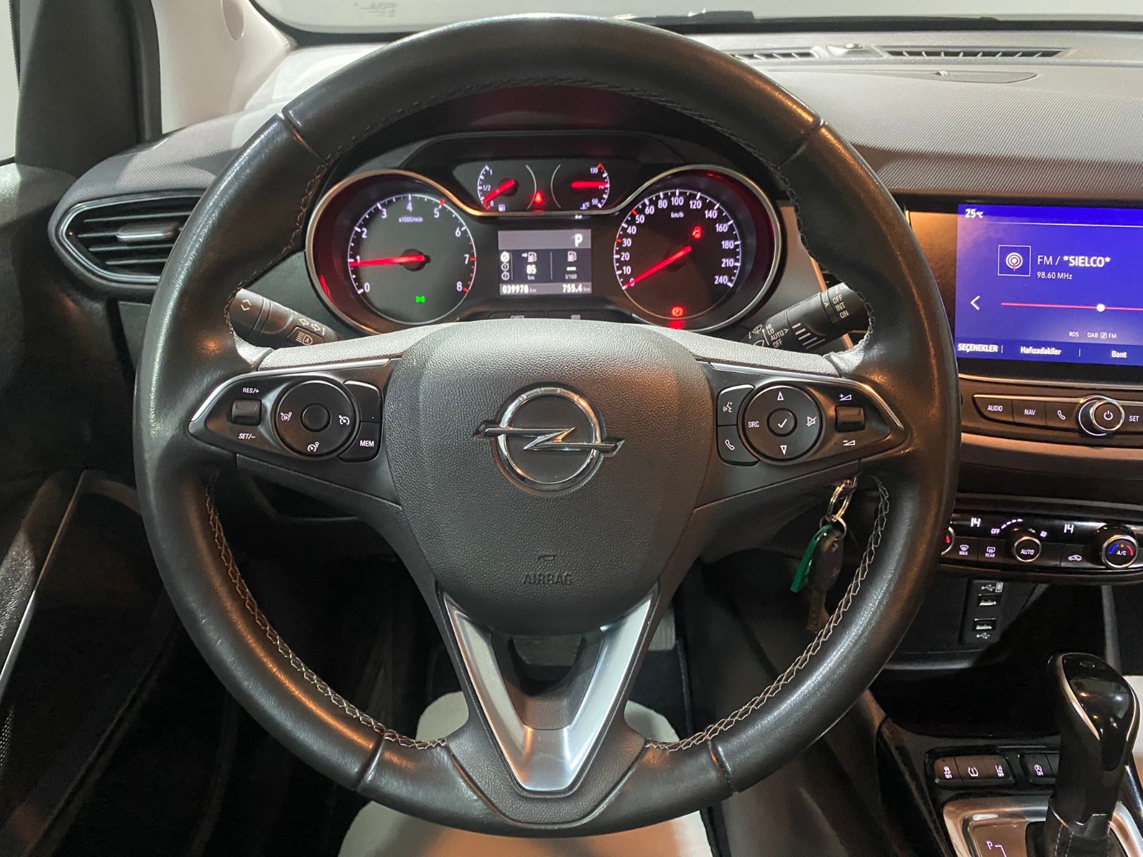 2024 Benzin Otomatik Opel Crossland Beyaz Gürel Tasarım Aksesuar Otomotiv San. Tic. Ltd. Şti.
