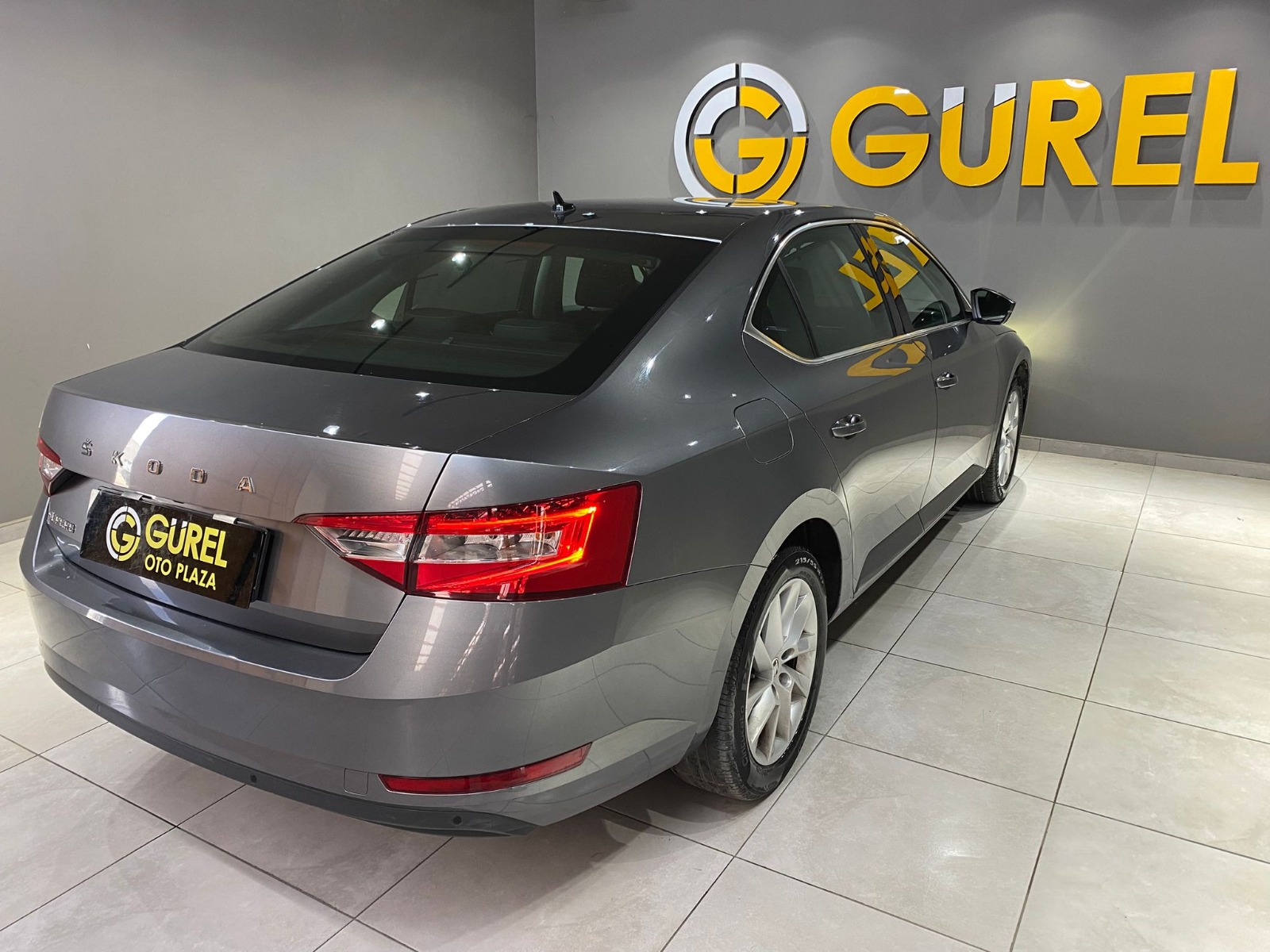 2023 Benzin Otomatik Skoda Superb Gri Gürel Tasarım Aksesuar Otomotiv San. Tic. Ltd. Şti.