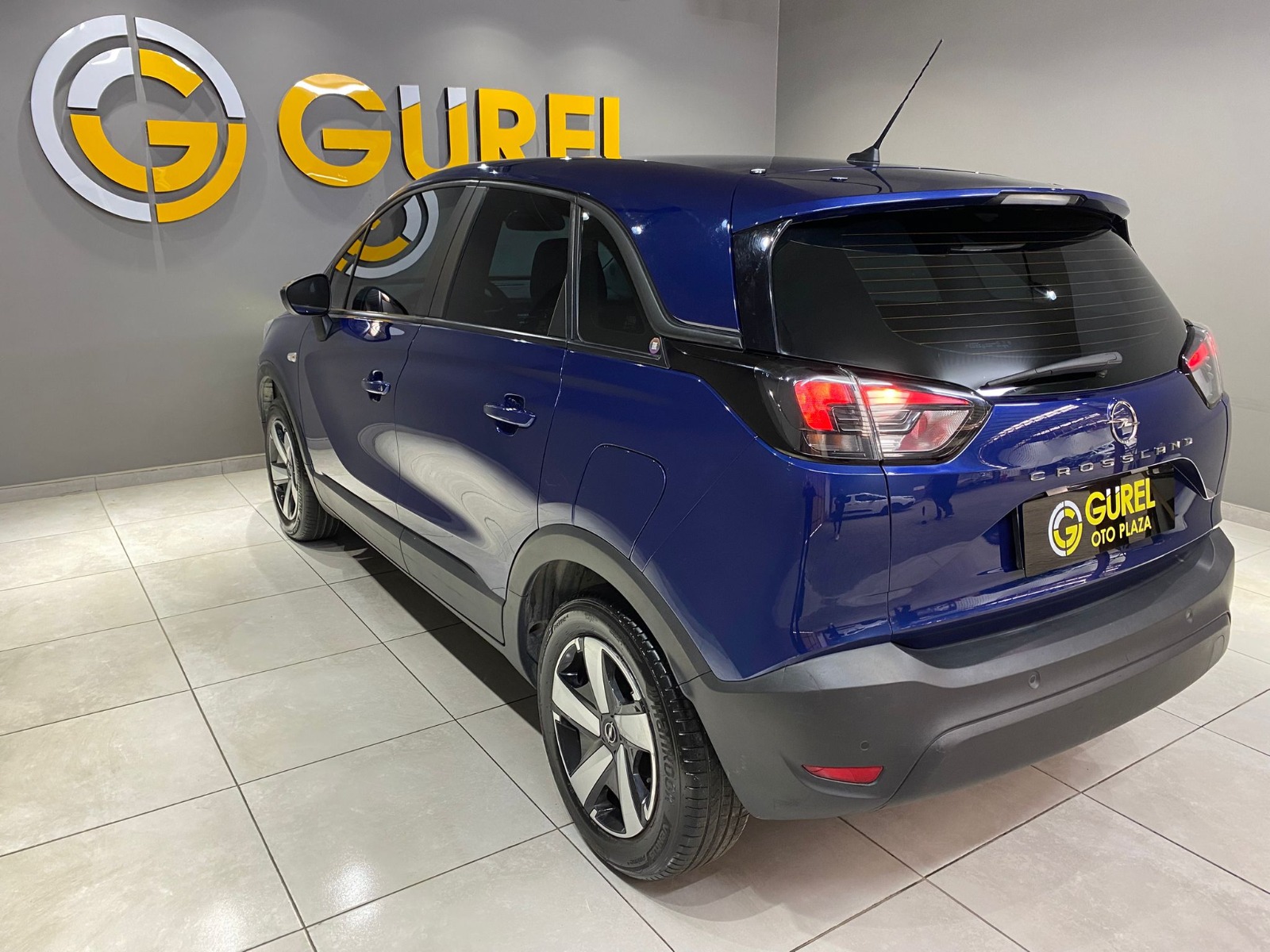 2022 Benzin Manuel Opel Crossland Mavi Gürel Tasarım Aksesuar Otomotiv San. Tic. Ltd. Şti.