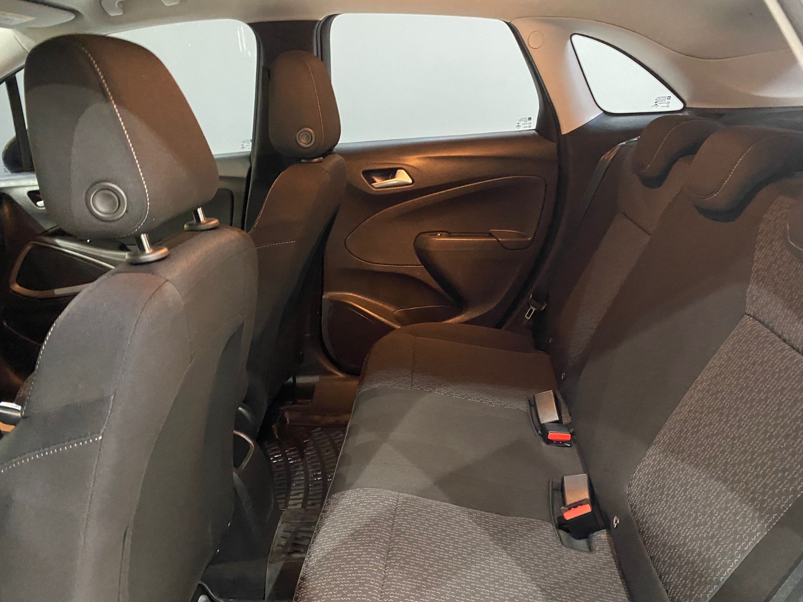 2022 Benzin Manuel Opel Crossland Mavi Gürel Tasarım Aksesuar Otomotiv San. Tic. Ltd. Şti.