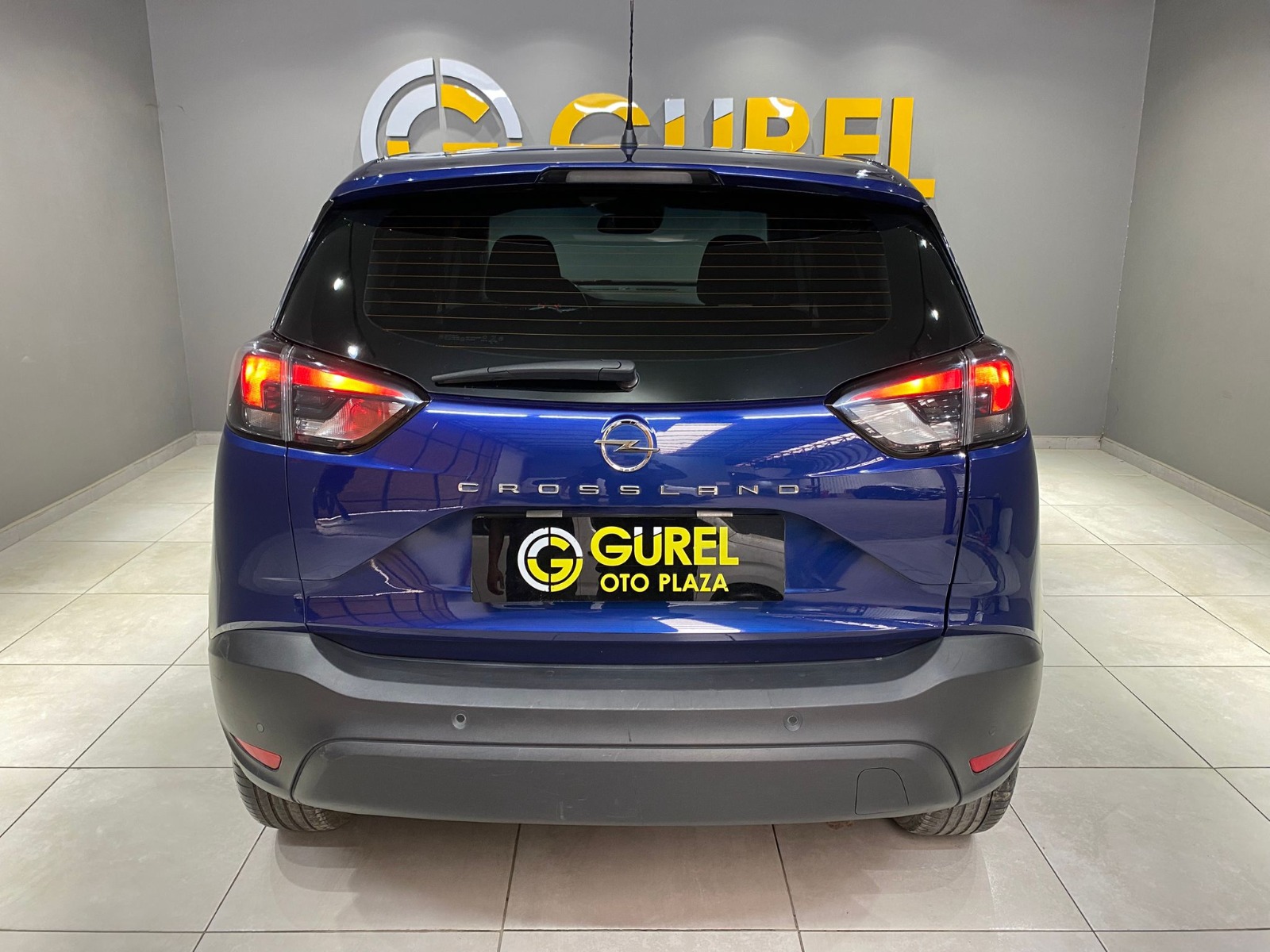 2022 Benzin Manuel Opel Crossland Mavi Gürel Tasarım Aksesuar Otomotiv San. Tic. Ltd. Şti.