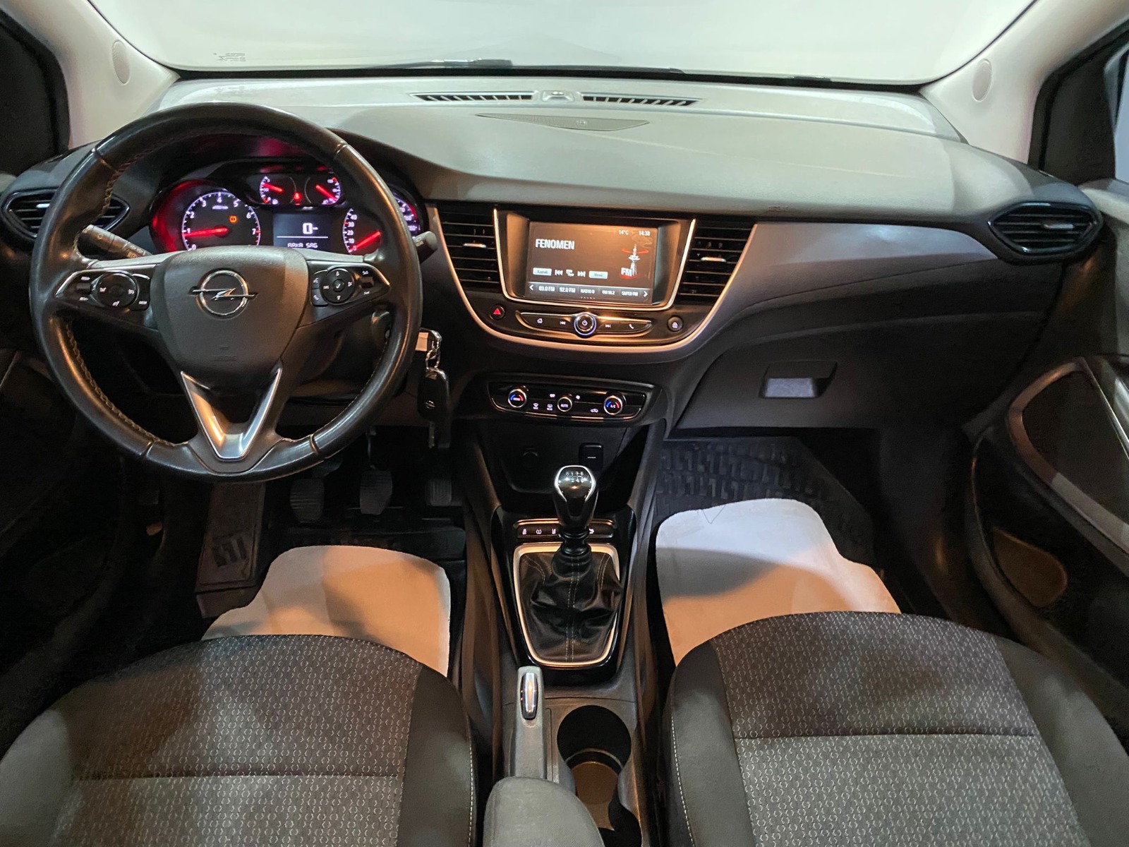 2022 Benzin Manuel Opel Crossland Mavi Gürel Tasarım Aksesuar Otomotiv San. Tic. Ltd. Şti.