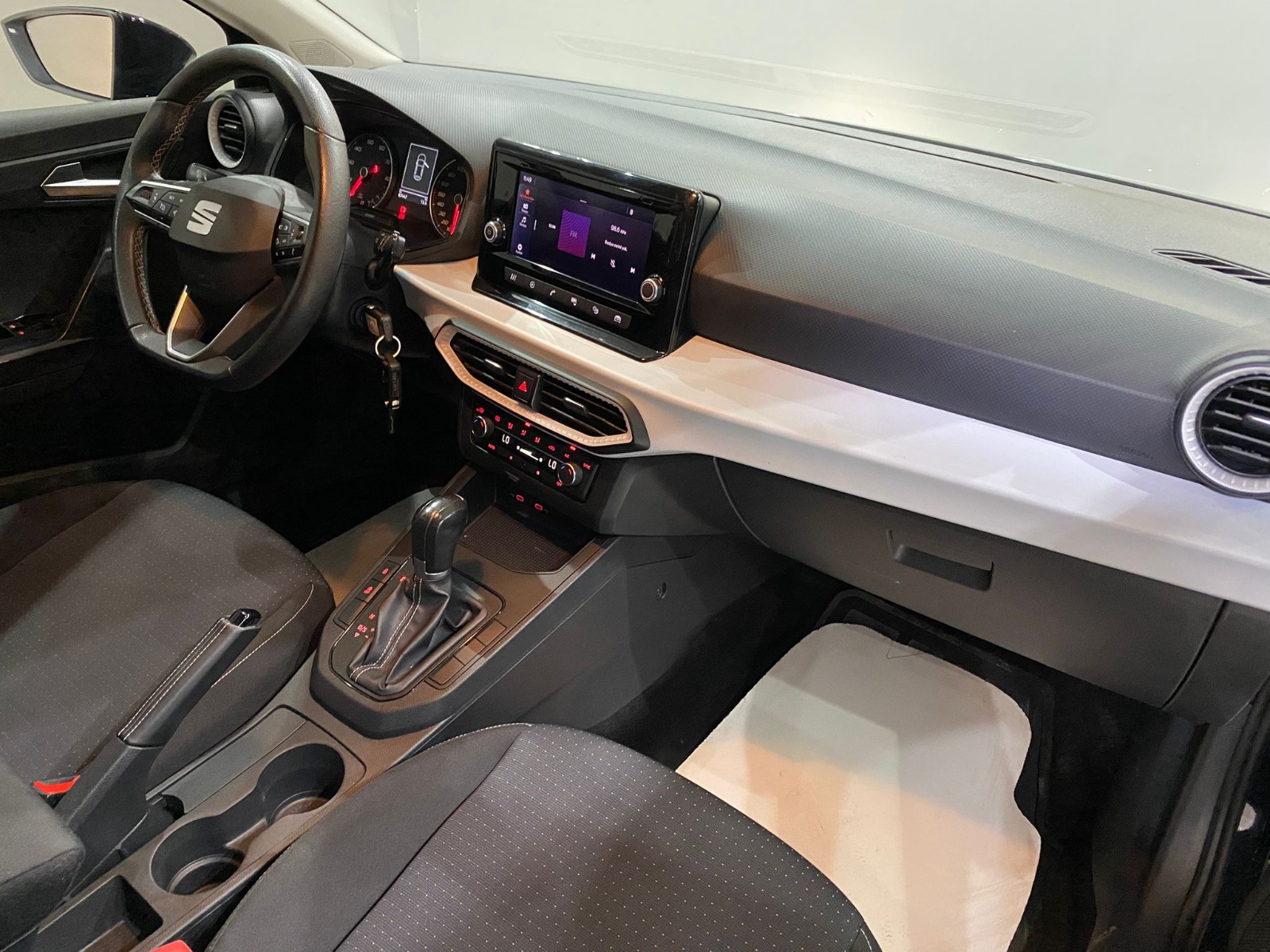 2022 Benzin Otomatik Seat Ibiza Lacivert Gürel Tasarım Aksesuar Otomotiv San. Tic. Ltd. Şti.