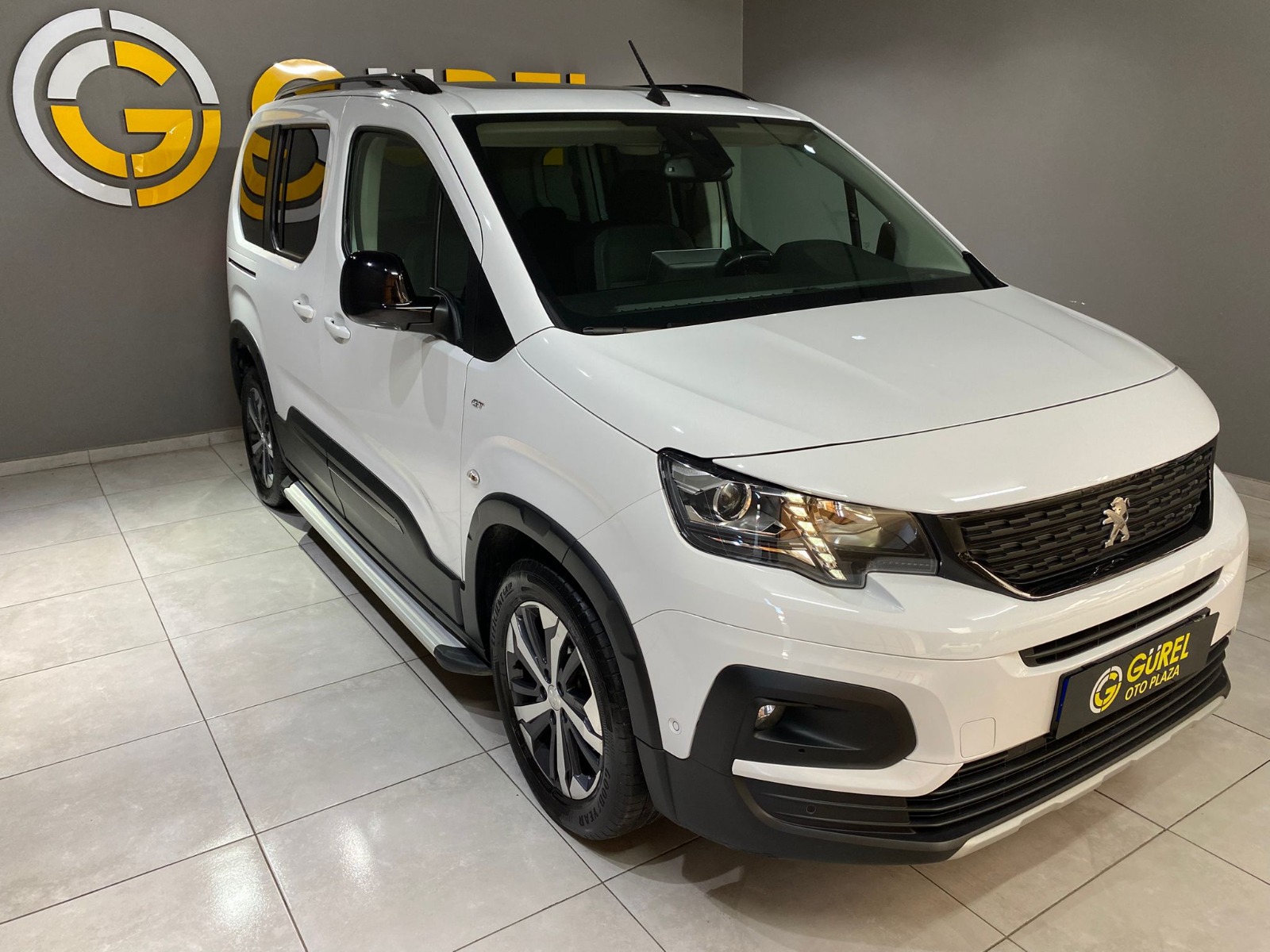 2023 Dizel Otomatik Peugeot Rifter Beyaz Gürel Tasarım Aksesuar Otomotiv San. Tic. Ltd. Şti.