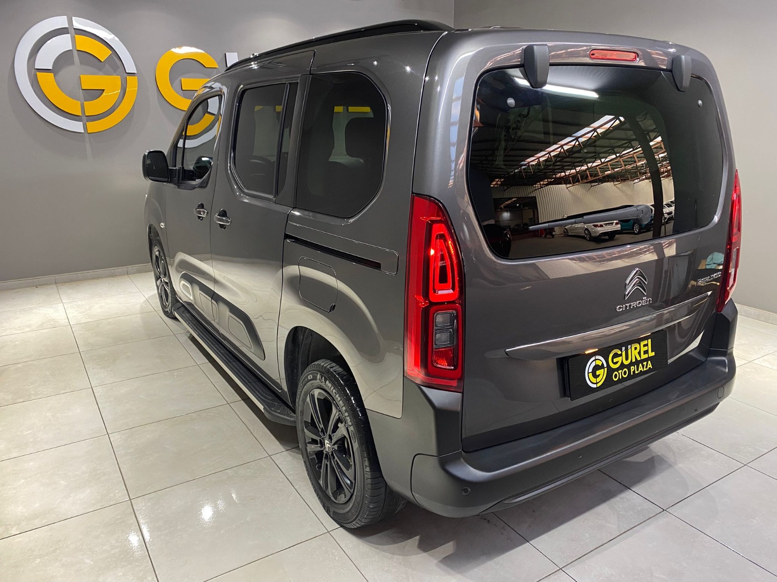 2023 Dizel Otomatik Citroen Berlingo Gri Gürel Tasarım Aksesuar Otomotiv San. Tic. Ltd. Şti.