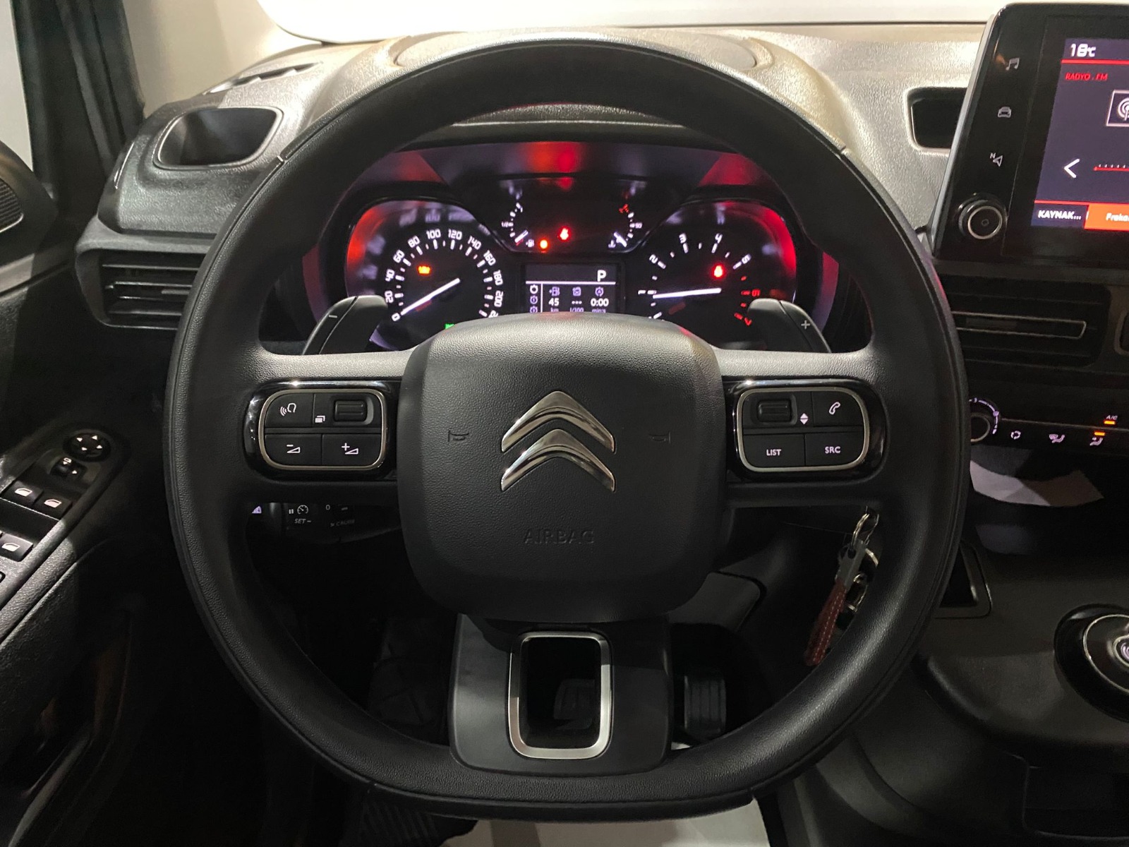 2023 Dizel Otomatik Citroen Berlingo Gri Gürel Tasarım Aksesuar Otomotiv San. Tic. Ltd. Şti.