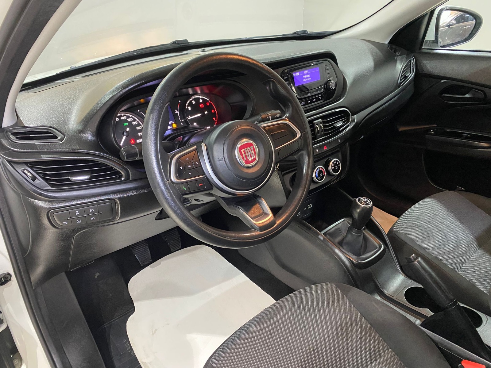 2022 Dizel Manuel Fiat Egea Beyaz Gürel Tasarım Aksesuar Otomotiv San. Tic. Ltd. Şti.