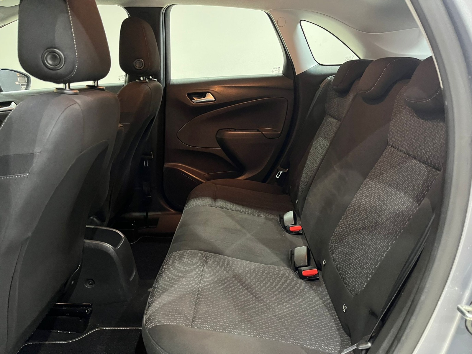 2022 Benzin Manuel Opel Crossland Gri Gürel Tasarım Aksesuar Otomotiv San. Tic. Ltd. Şti.