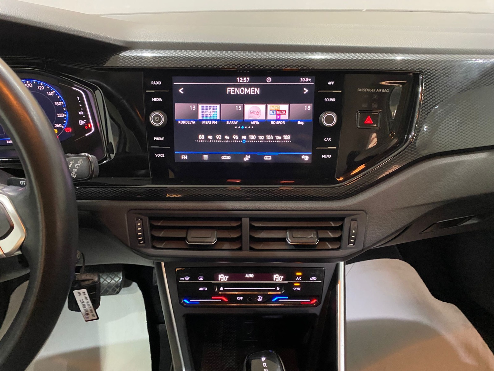 2023 Benzin Otomatik Volkswagen Polo Beyaz Gürel Tasarım Aksesuar Otomotiv San. Tic. Ltd. Şti.