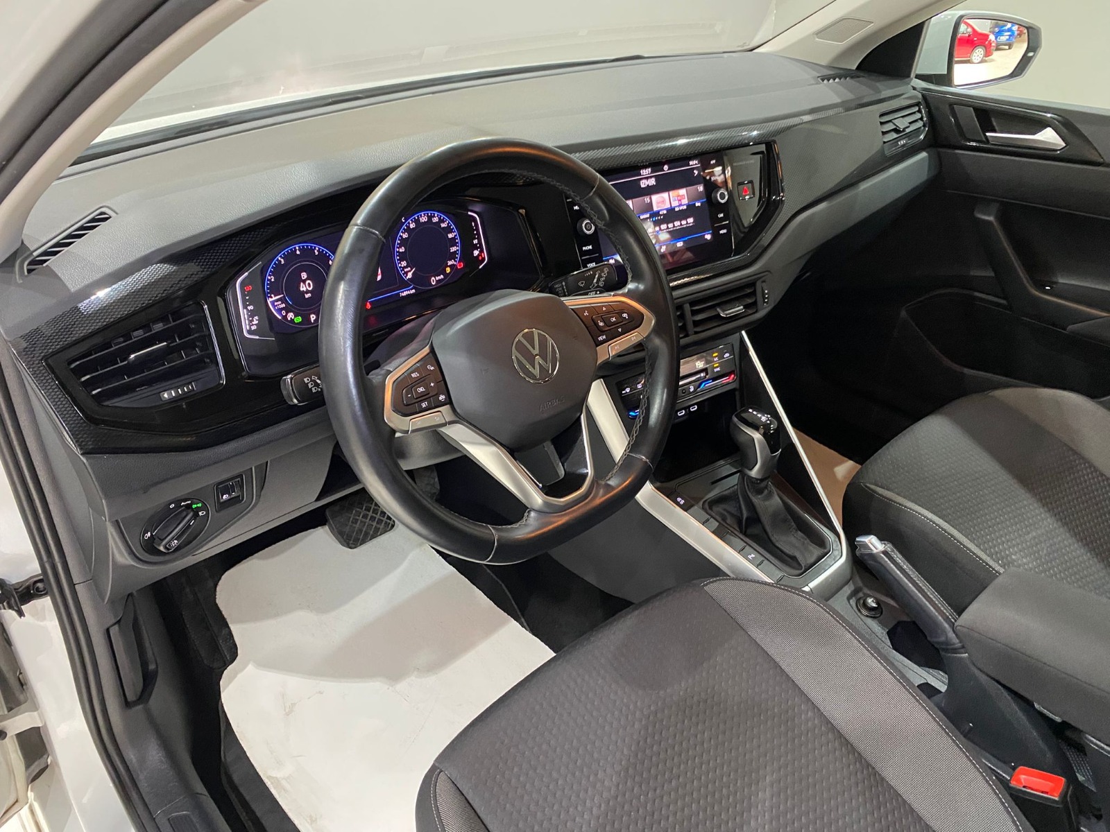 2023 Benzin Otomatik Volkswagen Polo Beyaz Gürel Tasarım Aksesuar Otomotiv San. Tic. Ltd. Şti.