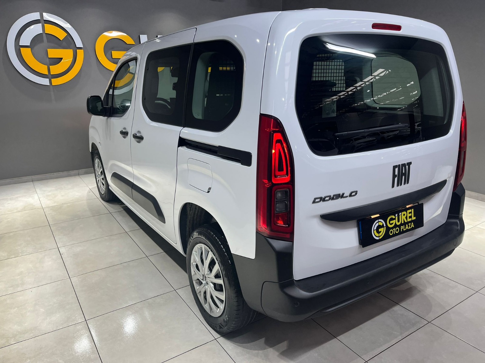 2025 Dizel Manuel Fiat Doblo Beyaz Gürel Tasarım Aksesuar Otomotiv San. Tic. Ltd. Şti.