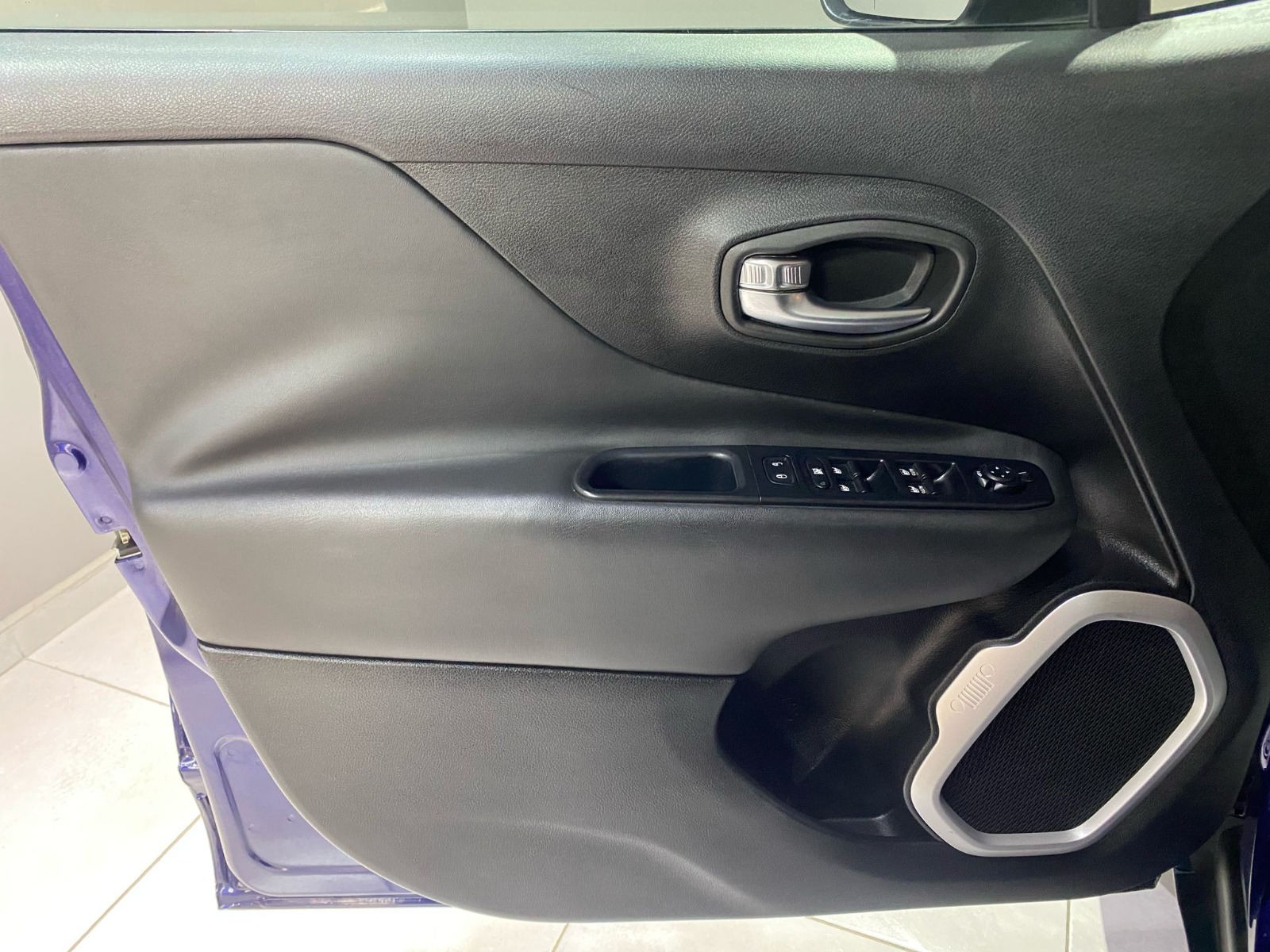 2016 Benzin Otomatik Jeep Renegade Mavi Gürel Tasarım Aksesuar Otomotiv San. Tic. Ltd. Şti.