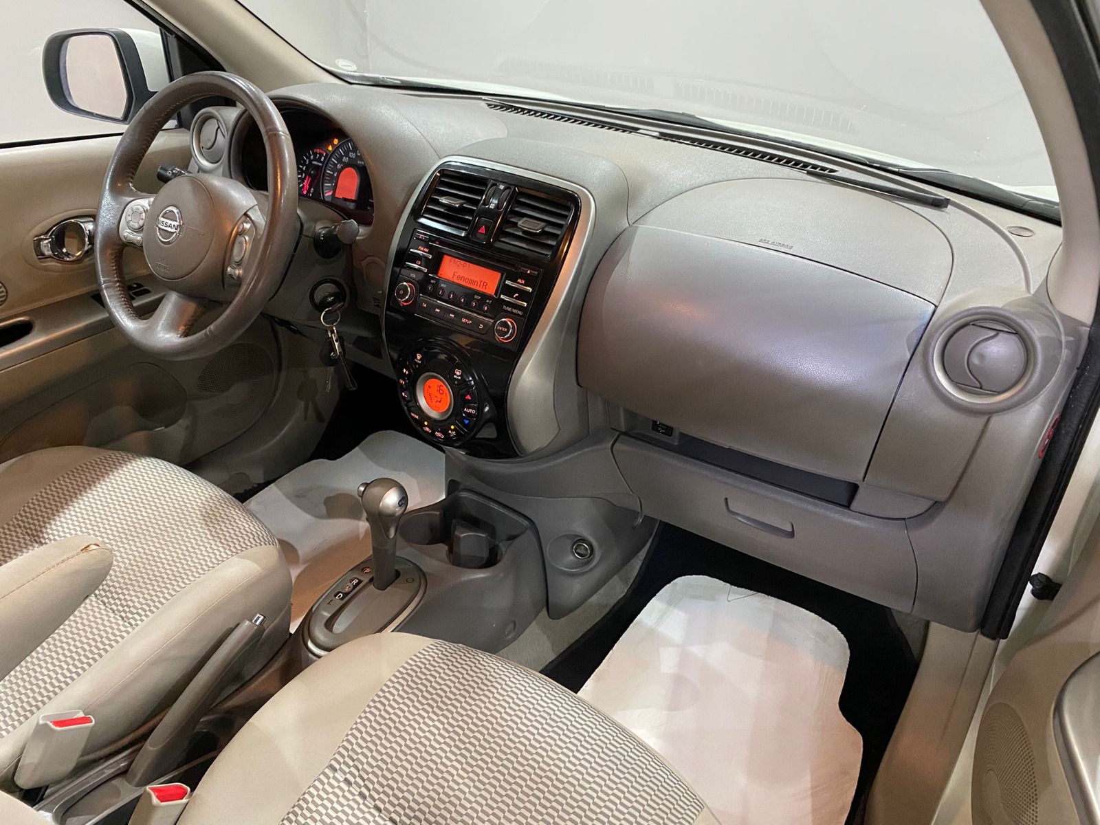 2017 Benzin Otomatik Nissan Micra Beyaz Gürel Tasarım Aksesuar Otomotiv San. Tic. Ltd. Şti.