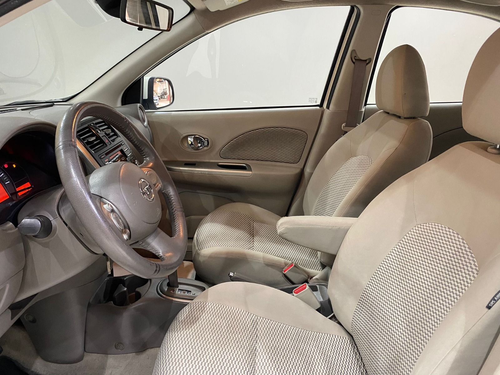 2017 Benzin Otomatik Nissan Micra Beyaz Gürel Tasarım Aksesuar Otomotiv San. Tic. Ltd. Şti.
