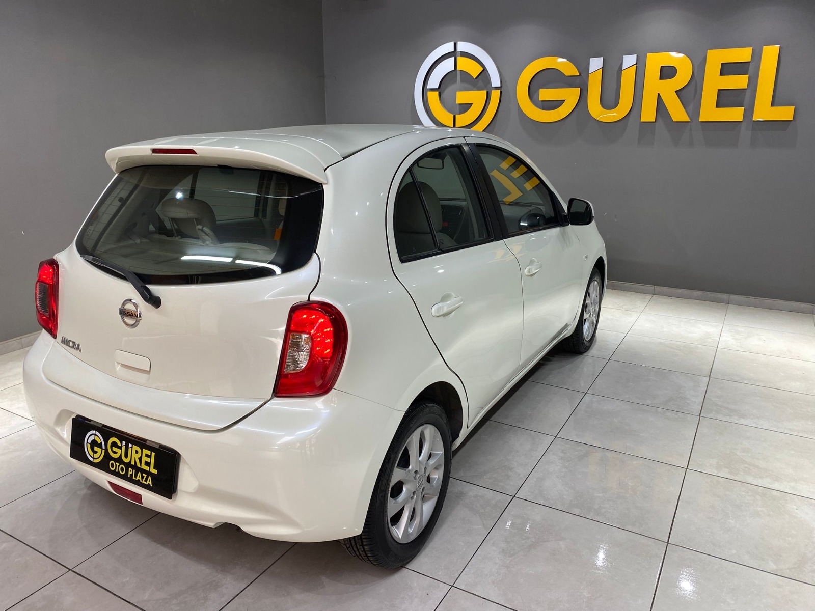 2017 Benzin Otomatik Nissan Micra Beyaz Gürel Tasarım Aksesuar Otomotiv San. Tic. Ltd. Şti.