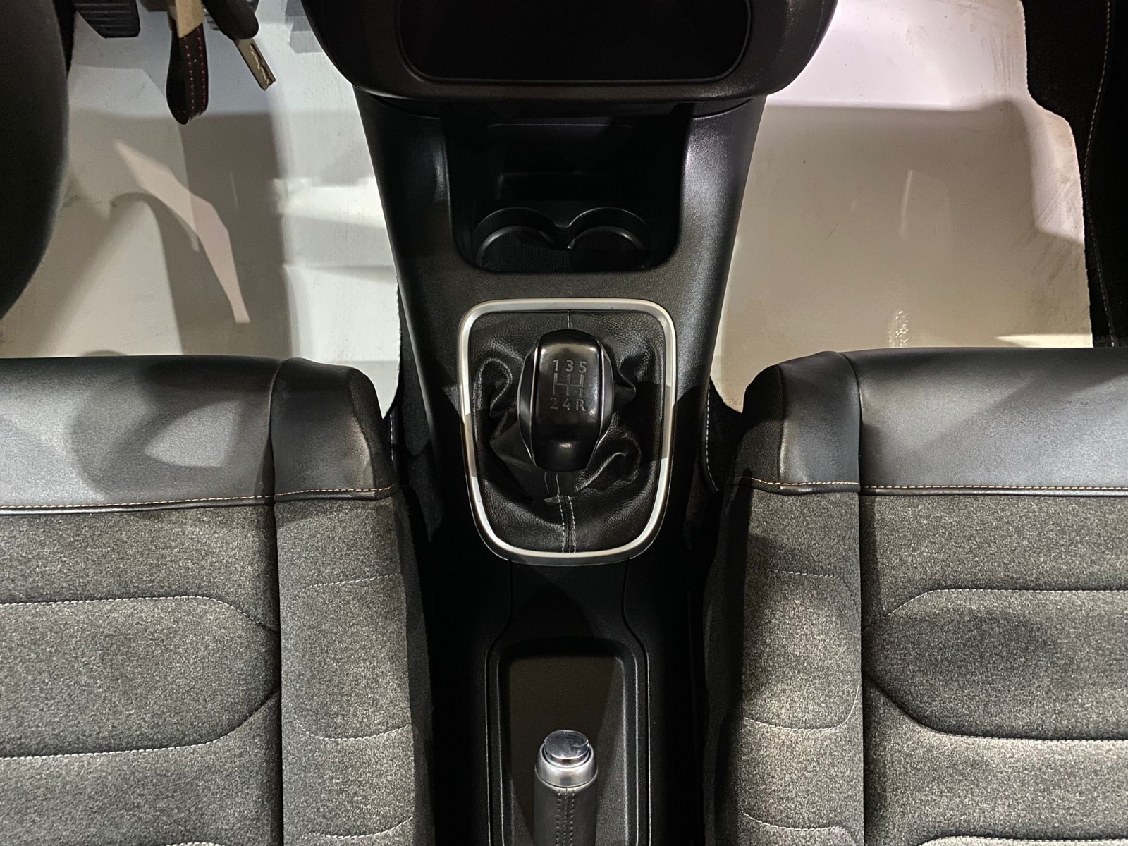 2023 Benzin + LPG Manuel Citroen C3 Gri Gürel Tasarım Aksesuar Otomotiv San. Tic. Ltd. Şti.