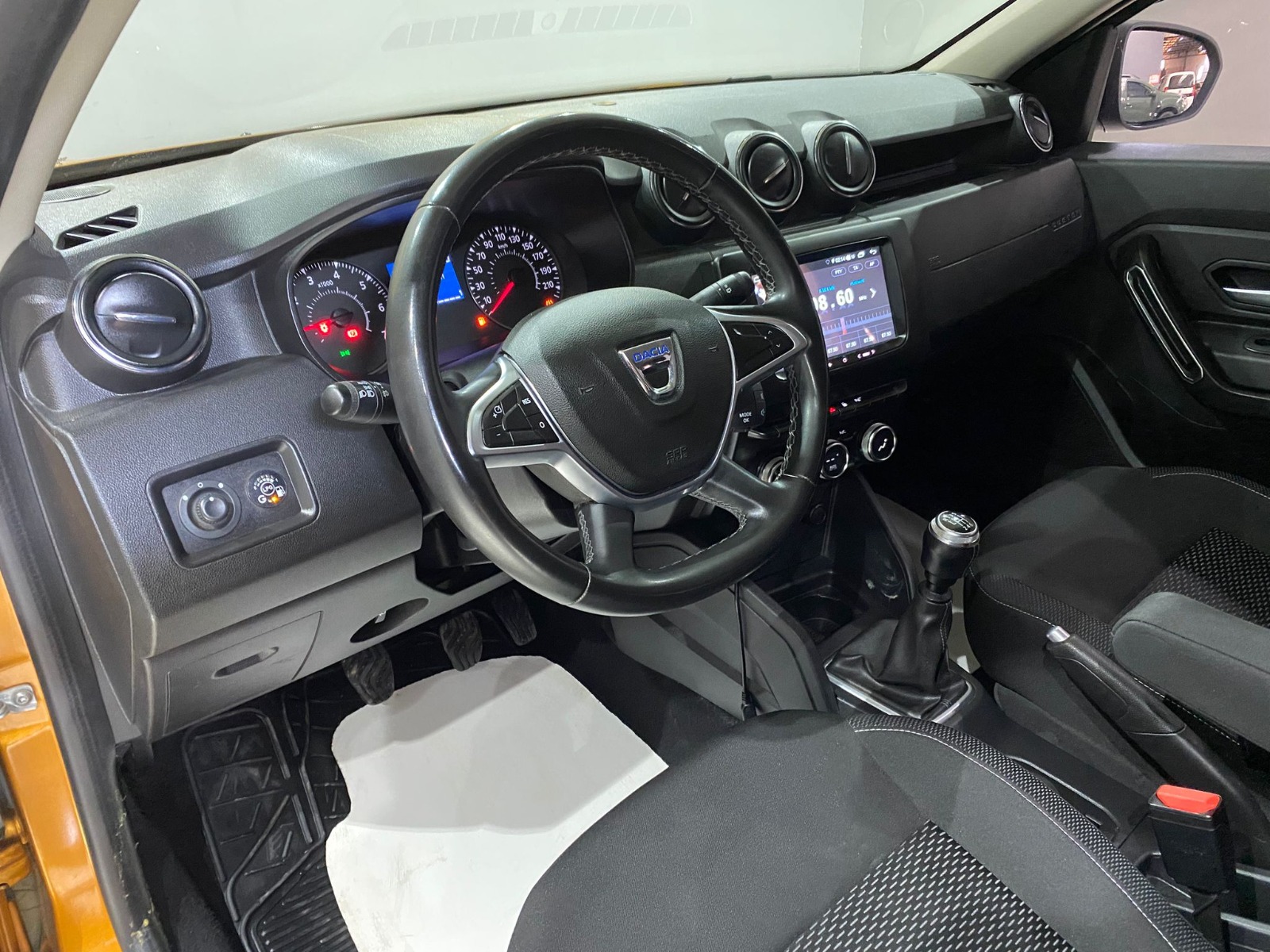 2021 Benzin + LPG Manuel Dacia Duster Turuncu Gürel Tasarım Aksesuar Otomotiv San. Tic. Ltd. Şti.