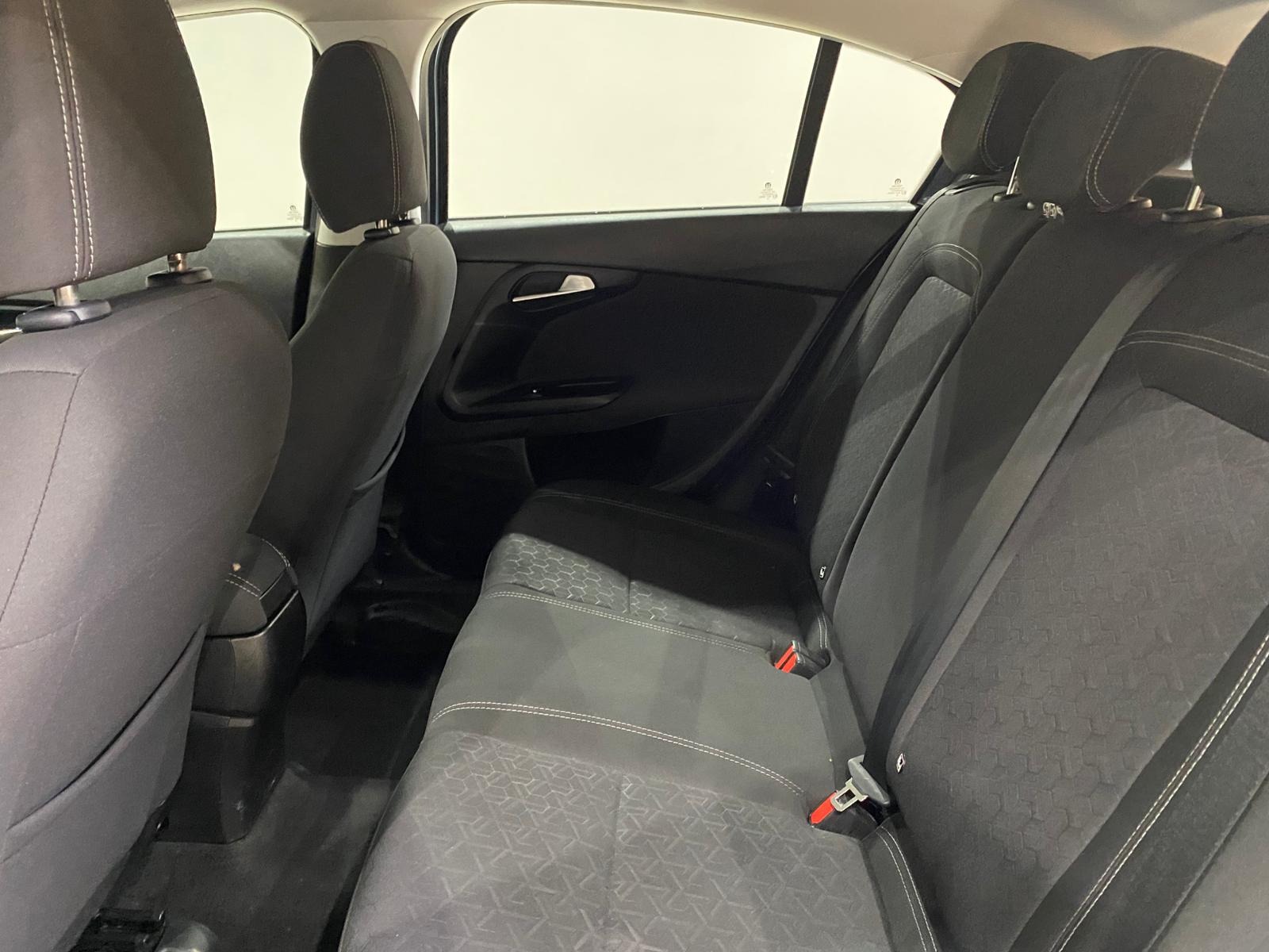 2023 Dizel Otomatik Fiat Egea Cross Mavi Gürel Tasarım Aksesuar Otomotiv San. Tic. Ltd. Şti.