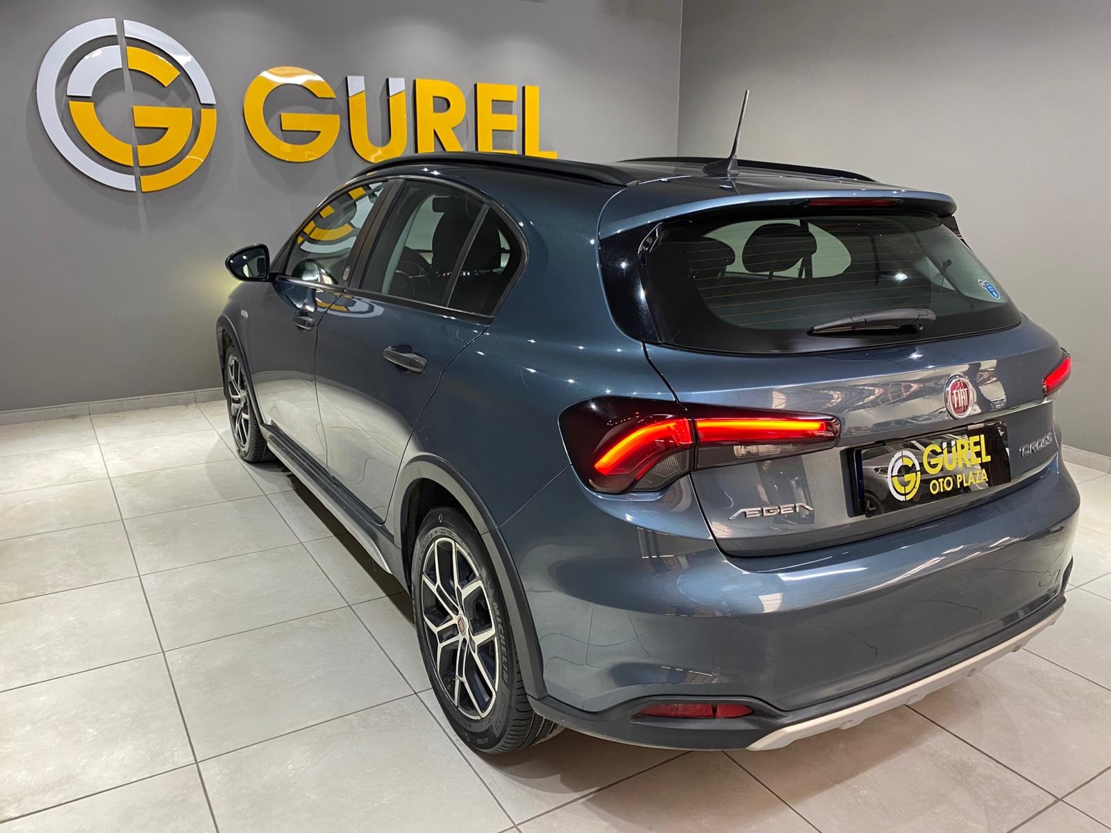 2023 Dizel Otomatik Fiat Egea Cross Mavi Gürel Tasarım Aksesuar Otomotiv San. Tic. Ltd. Şti.