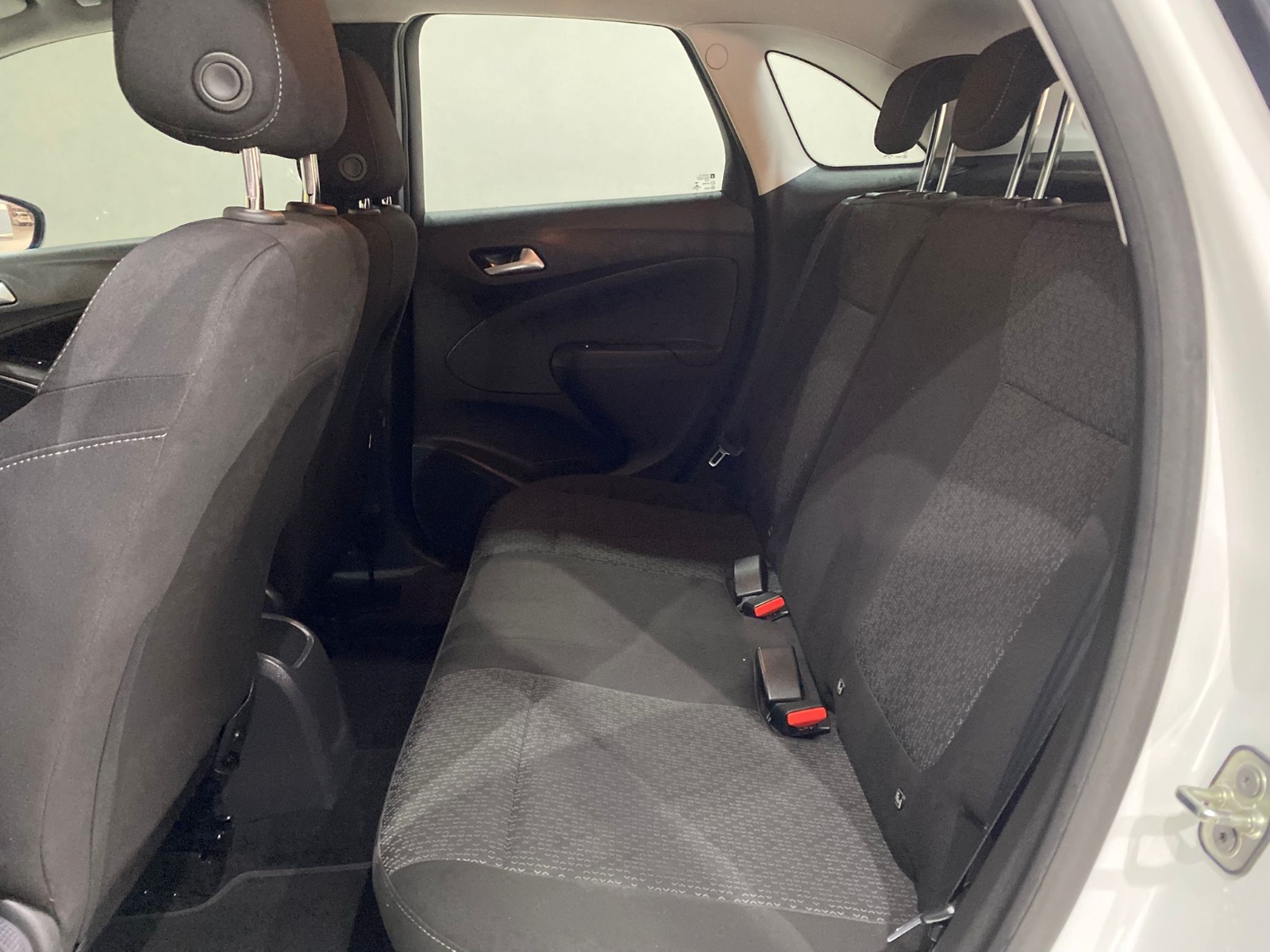 2023 Benzin Otomatik Opel Crossland Beyaz Gürel Tasarım Aksesuar Otomotiv San. Tic. Ltd. Şti.