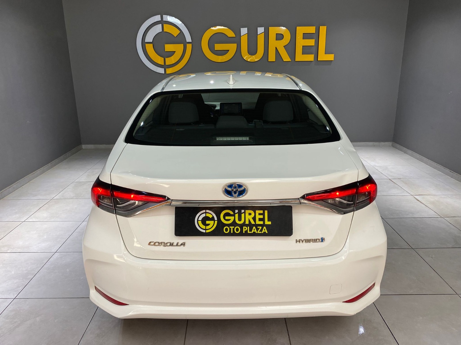 2021 Hybrid Otomatik Toyota Corolla Beyaz Gürel Tasarım Aksesuar Otomotiv San. Tic. Ltd. Şti.